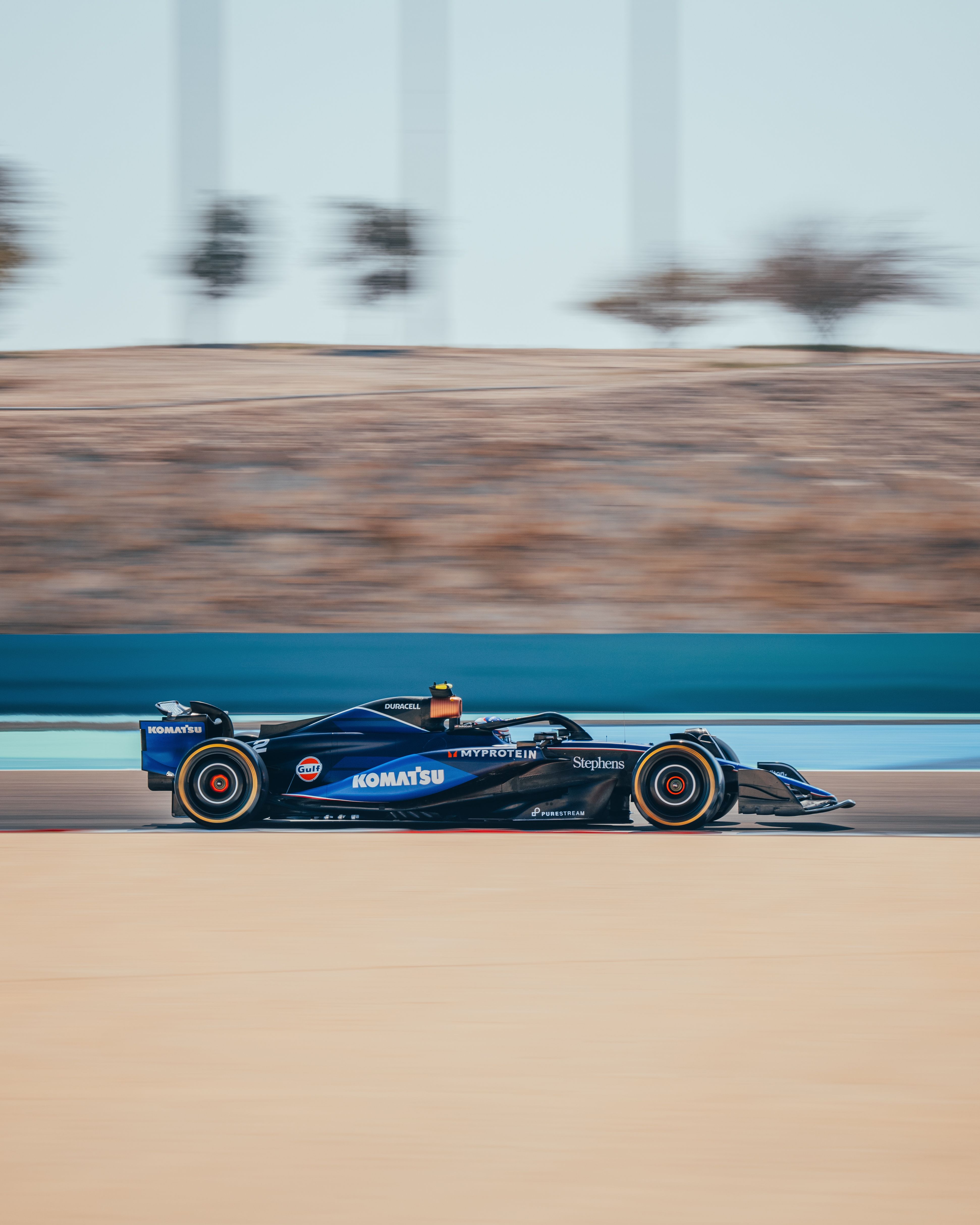 Your new lockscreen just dropped.