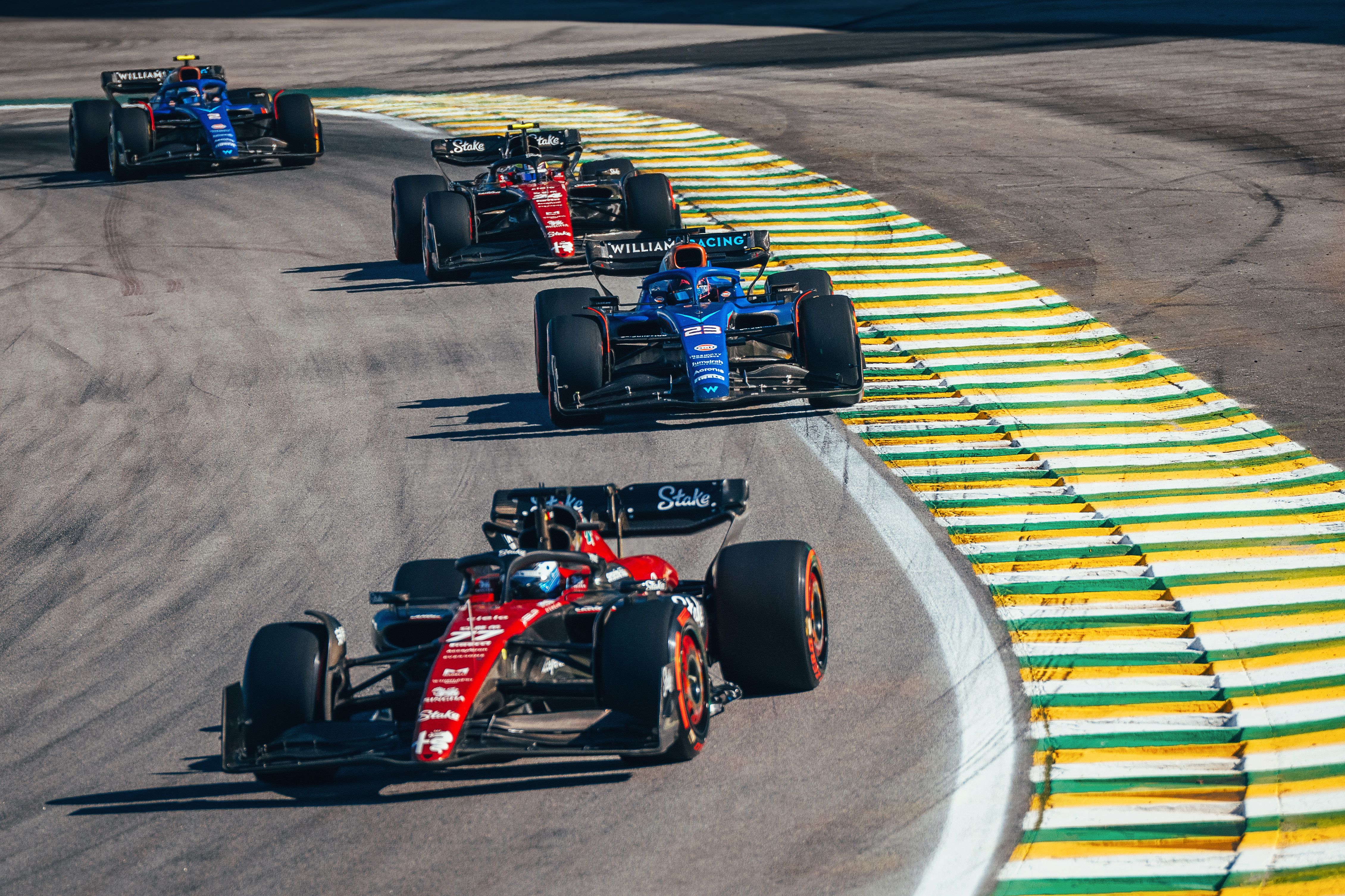 There was close running all across the pack in São Paulo.