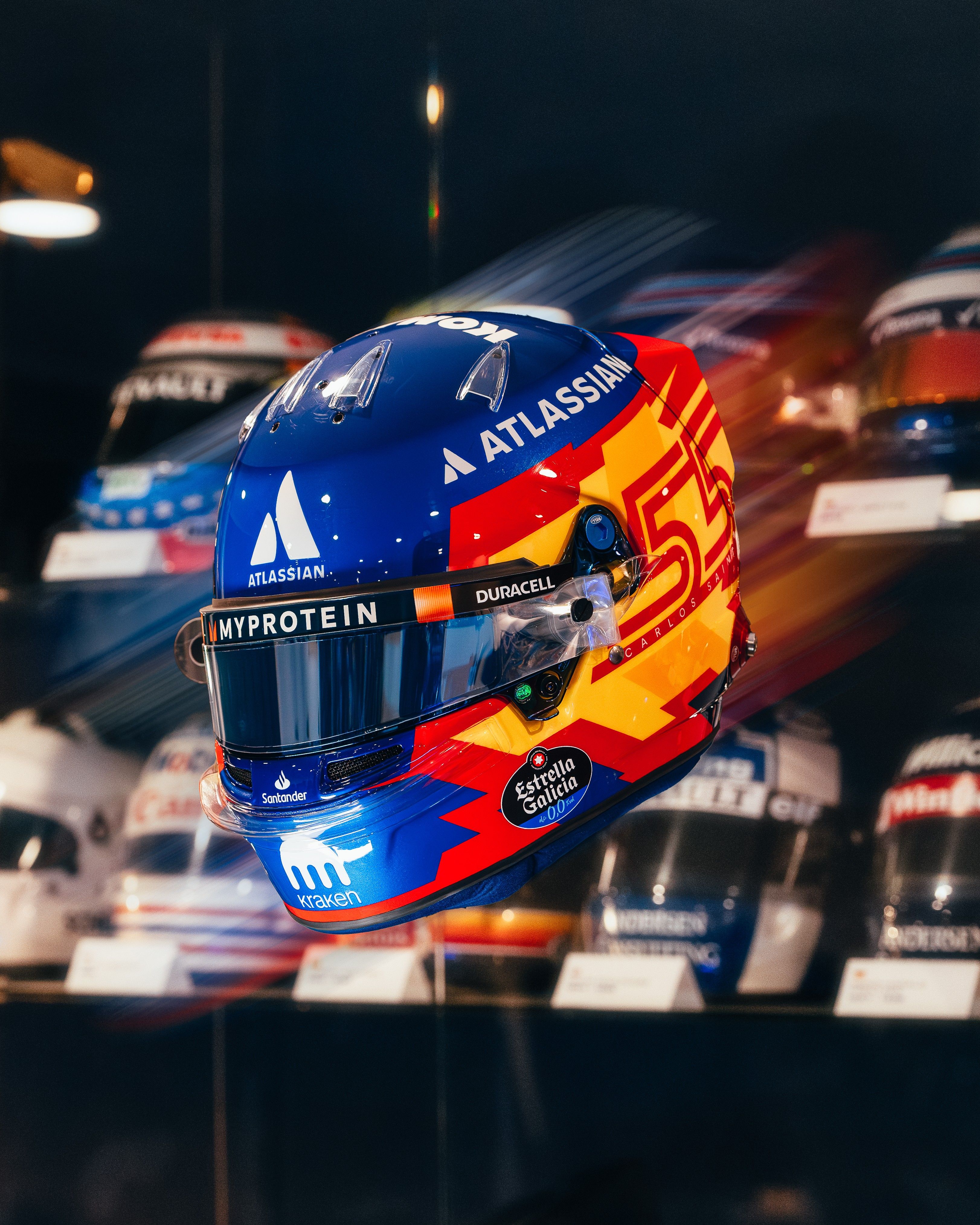 IN PHOTOS Carlos Sainz S 2025 Helmet Atlassian Williams Racing 1545d4b9dcdfc18077bc60664e2924b4064c2841 3245x4056