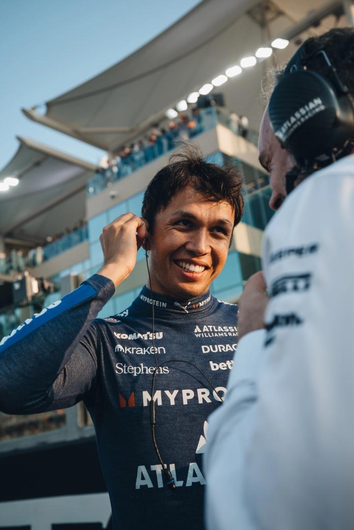 Alex Albon catches up with James Urwin pre-race