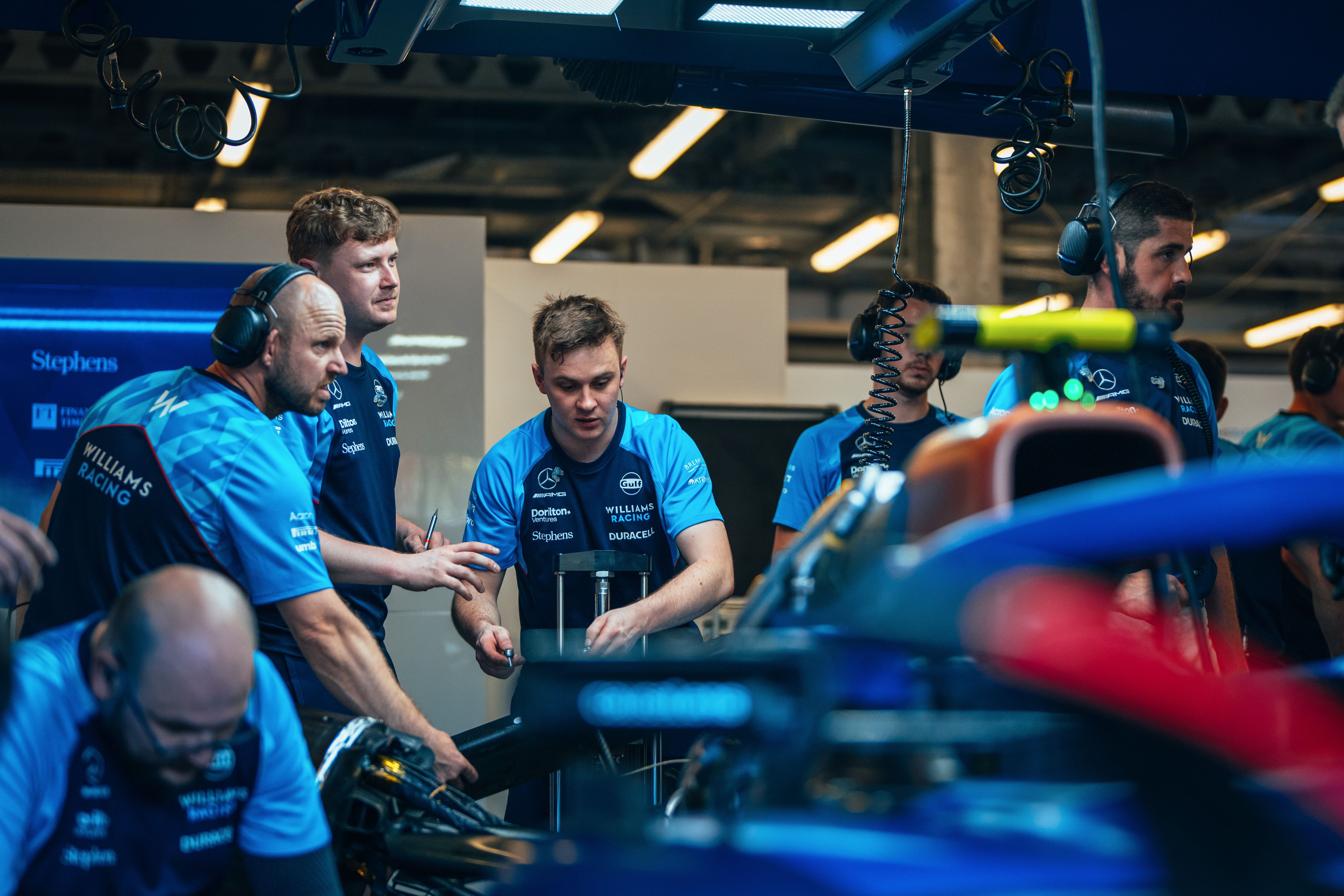 Our mechanics worked their hardest but car #2 couldn’t start the Sprint.