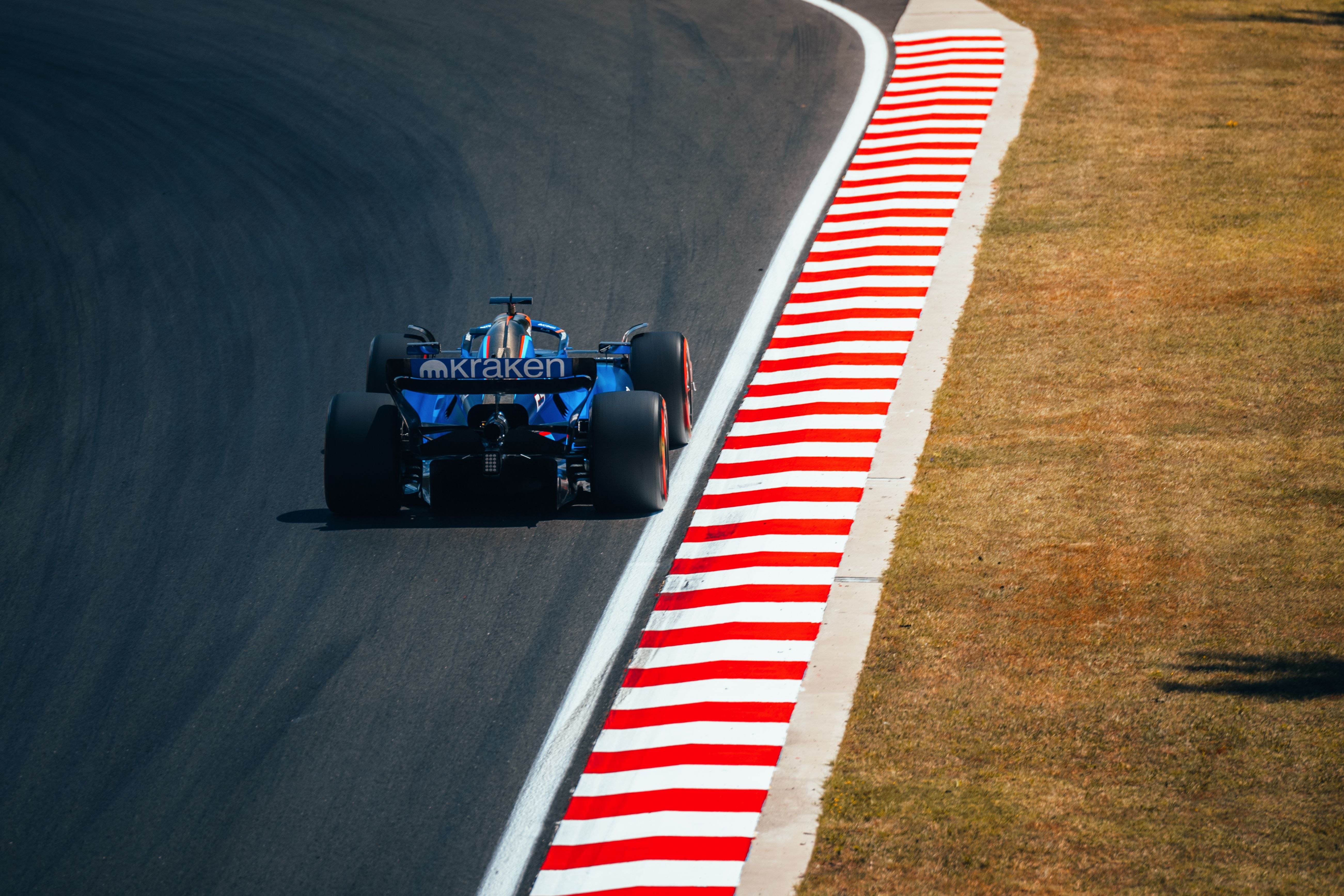 After a wet Friday, the weather stayed sunny and hot all through Saturday.