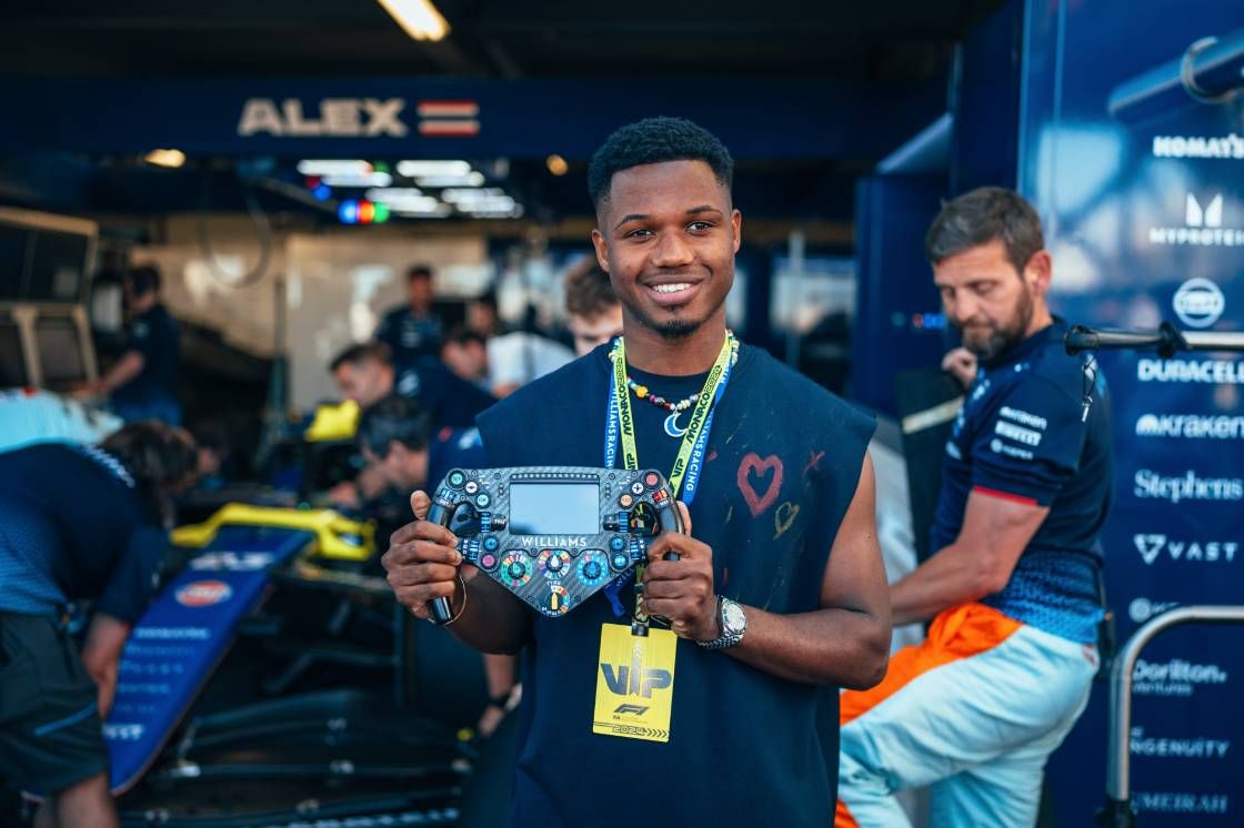 Barcelona forward Ansu Fati takes the wheel im Monaco.