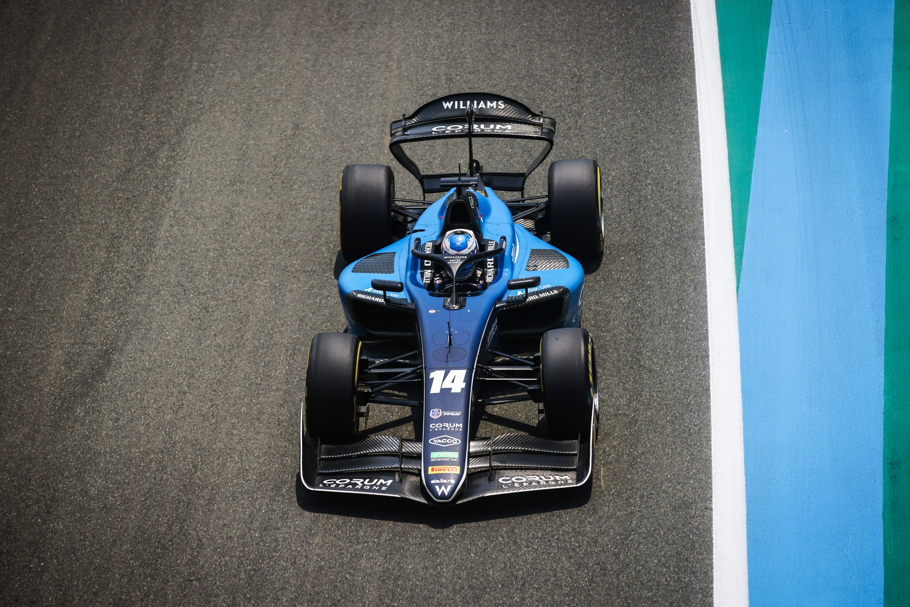 In the Sprint, he came home in P8 picking up the final point.