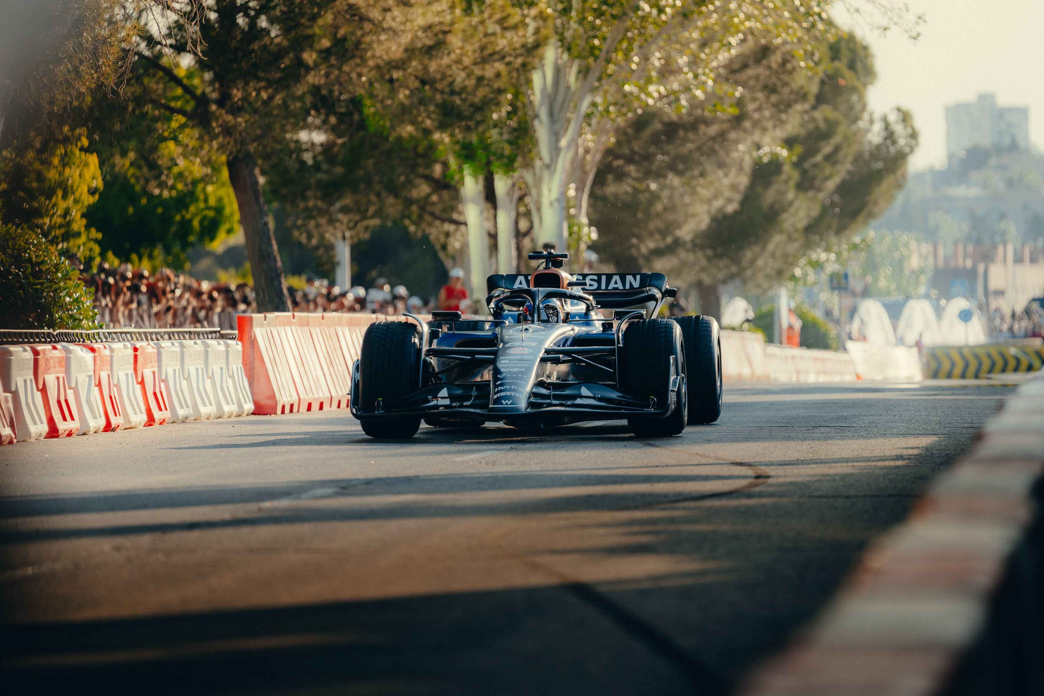 Pushing on around the streets.