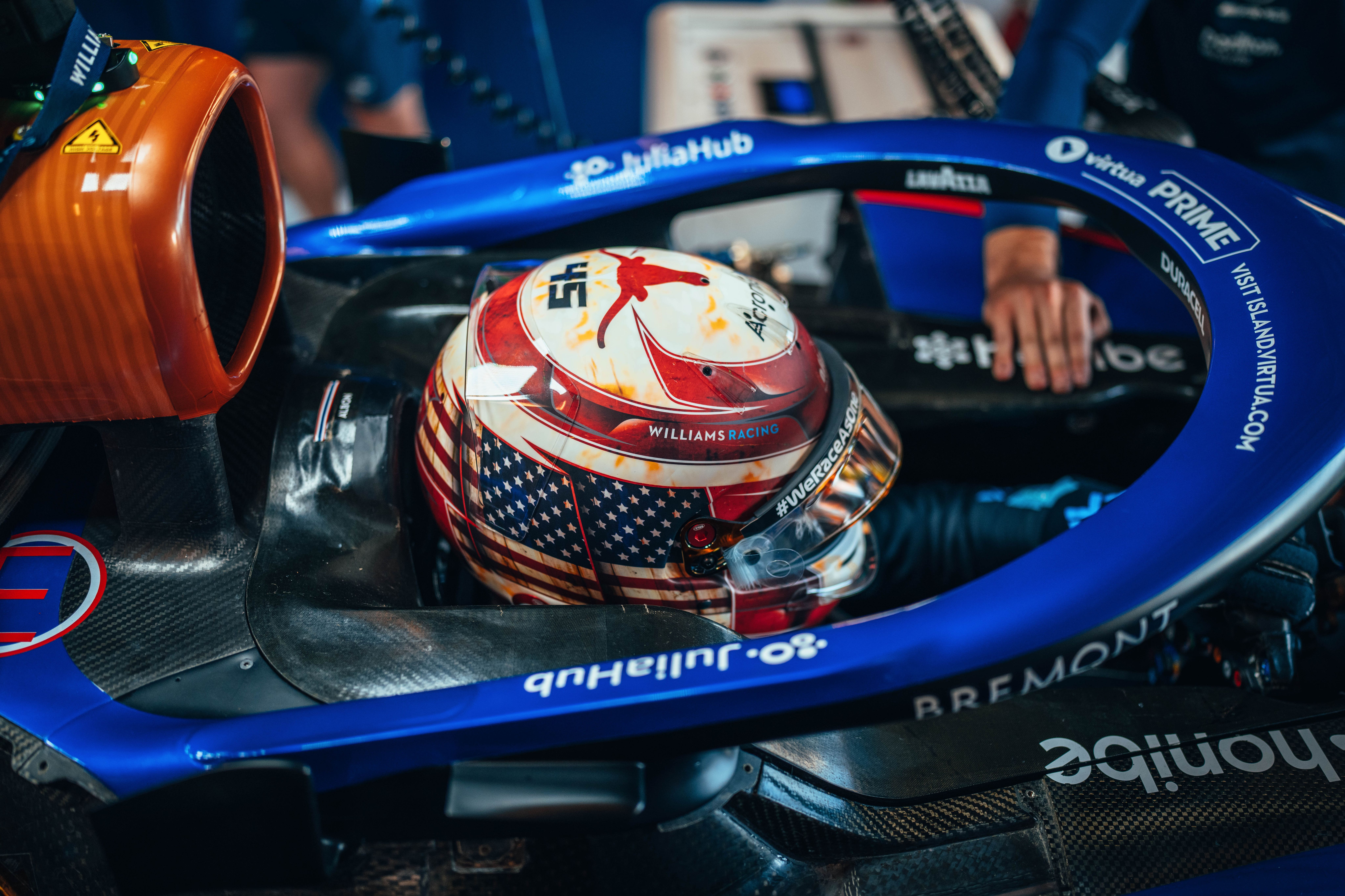 Becoming the first American to take part in an F1 session since 2015… with a special helmet to match