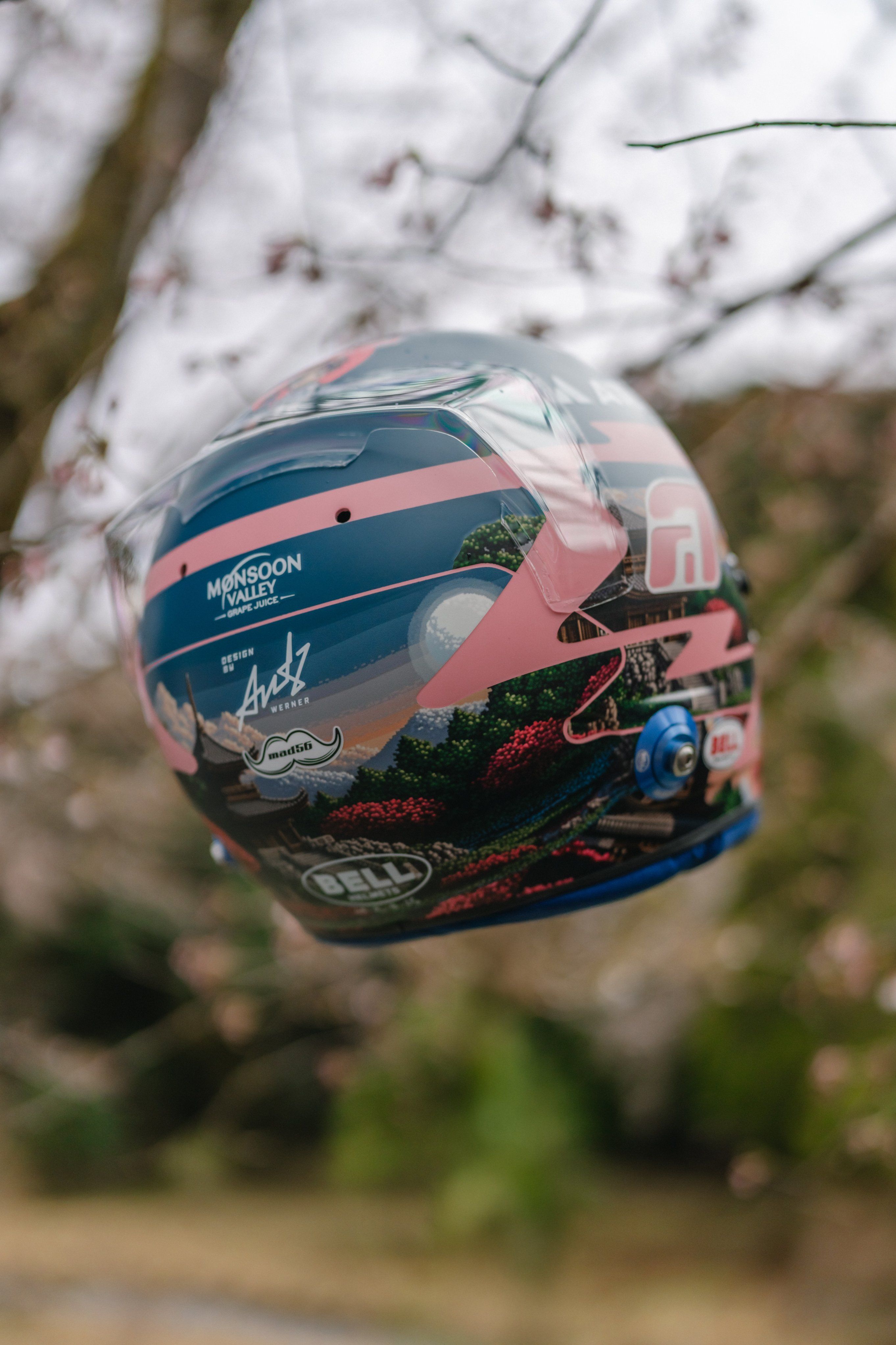 He never disappoints with his designs. 