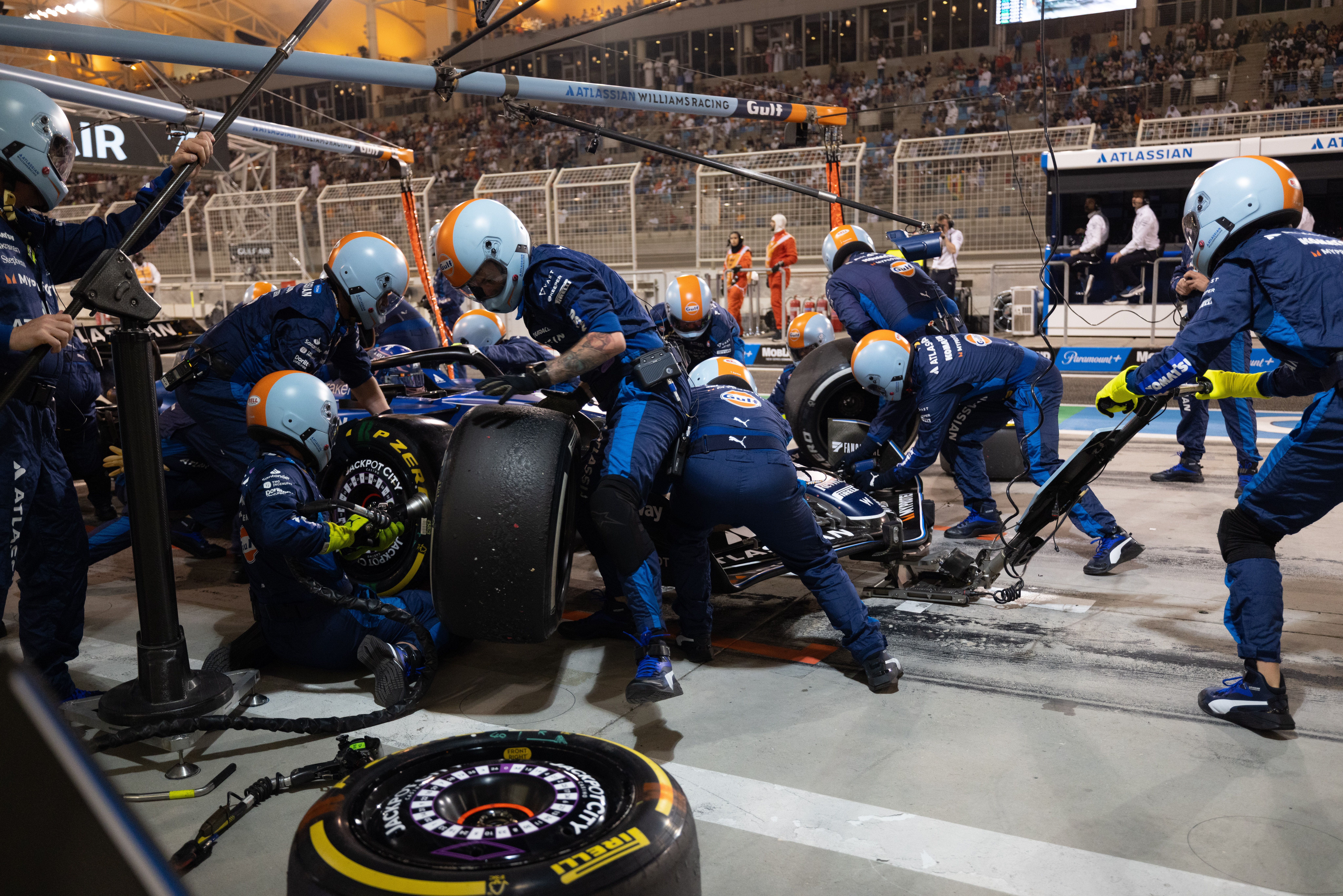Alex switches to the Mediums in our double-stacked pit stop