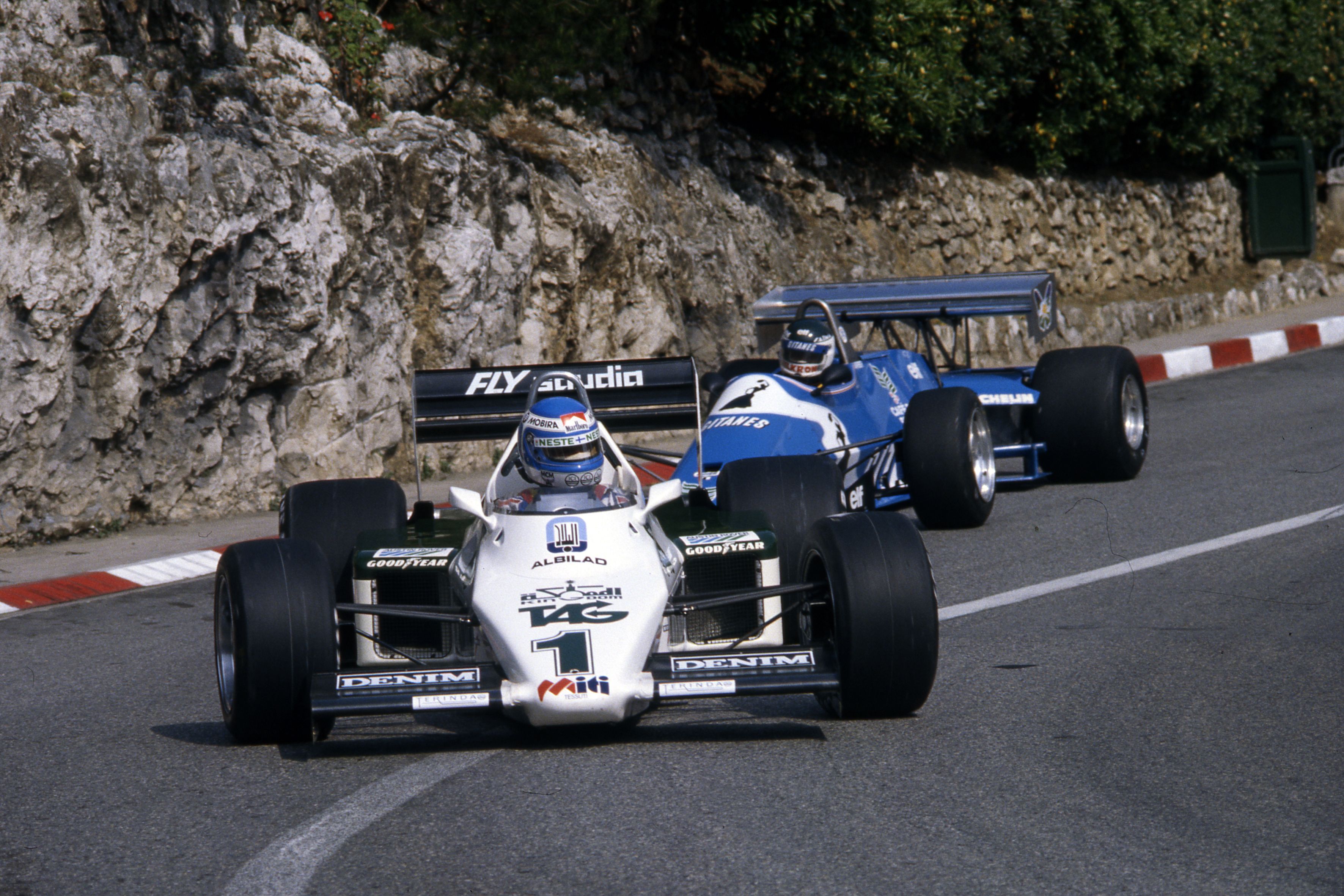 Who needs an armco barrier when there’s a perfectly good cliff face?