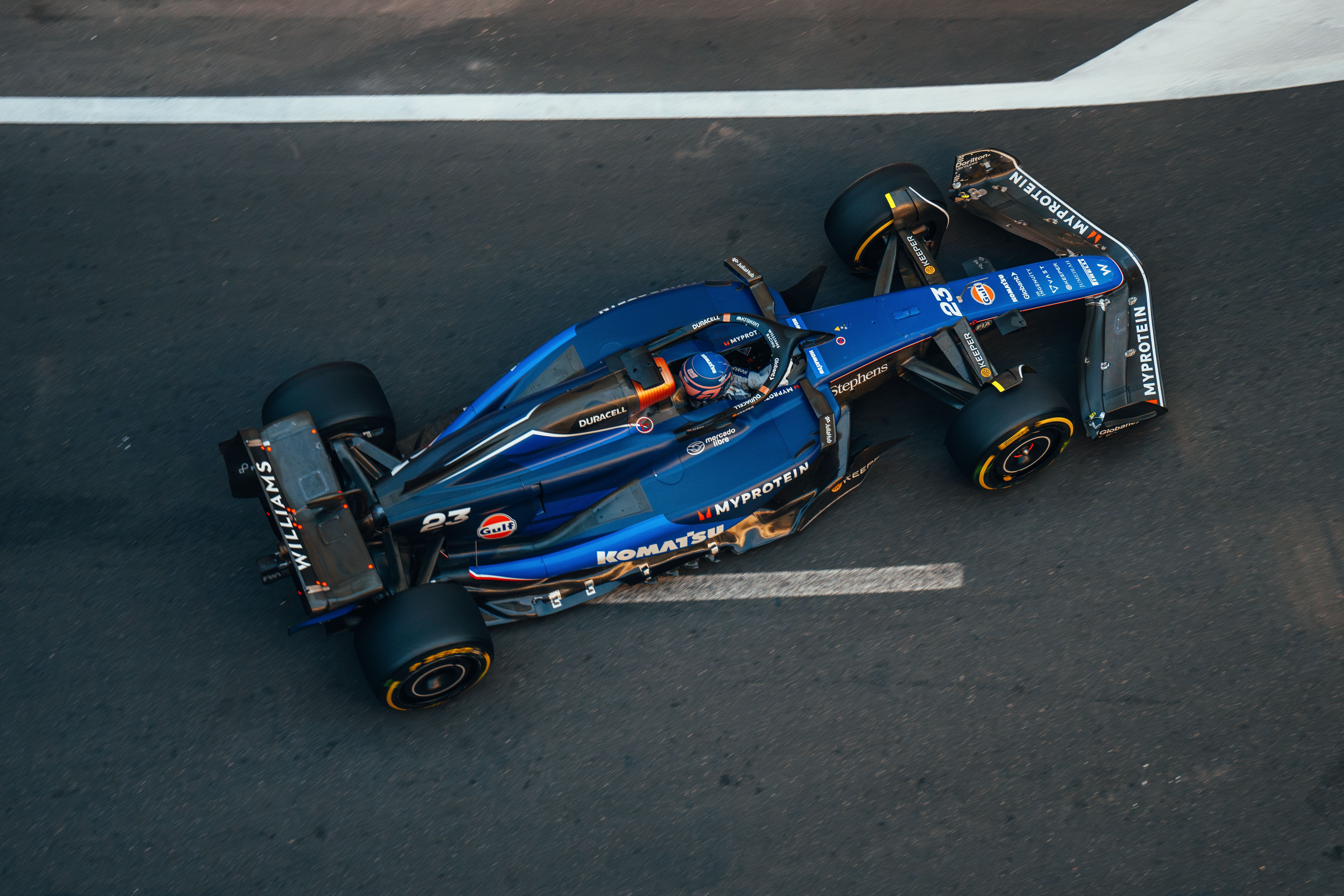 Let's go trackside for FP2.