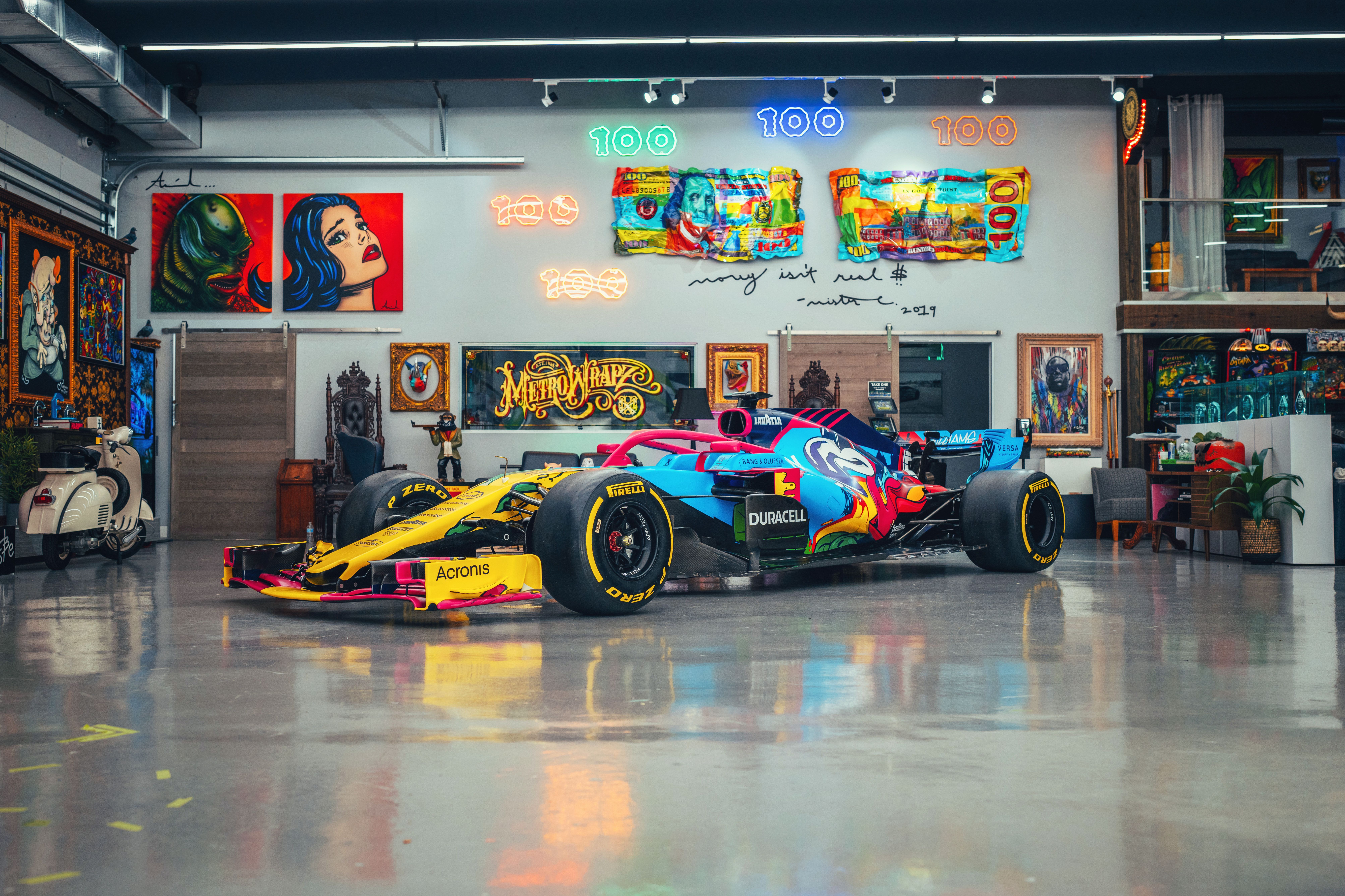 The SURGE x Williams livery is revealed