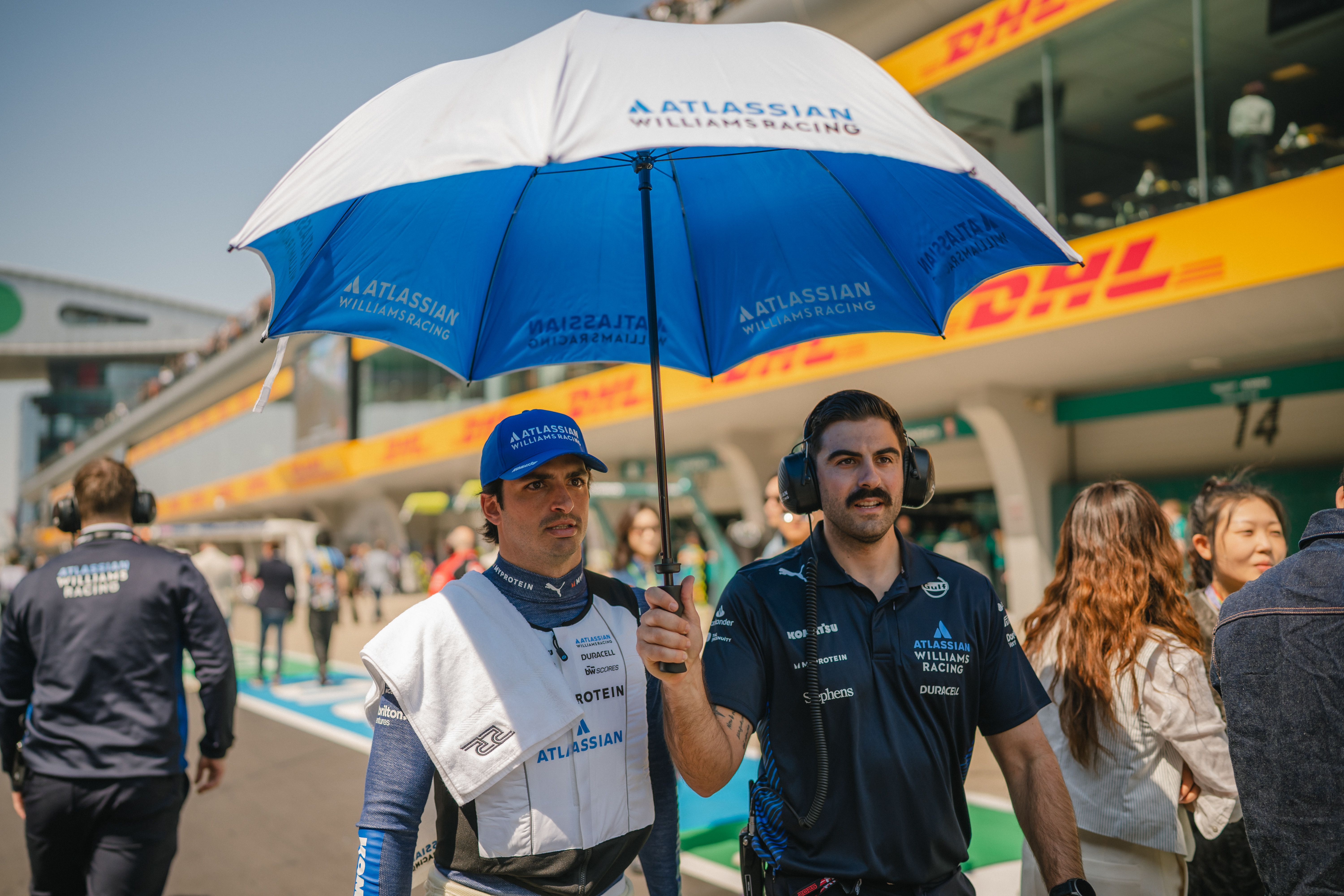Carlos stays cool en-route to the Sprint grid