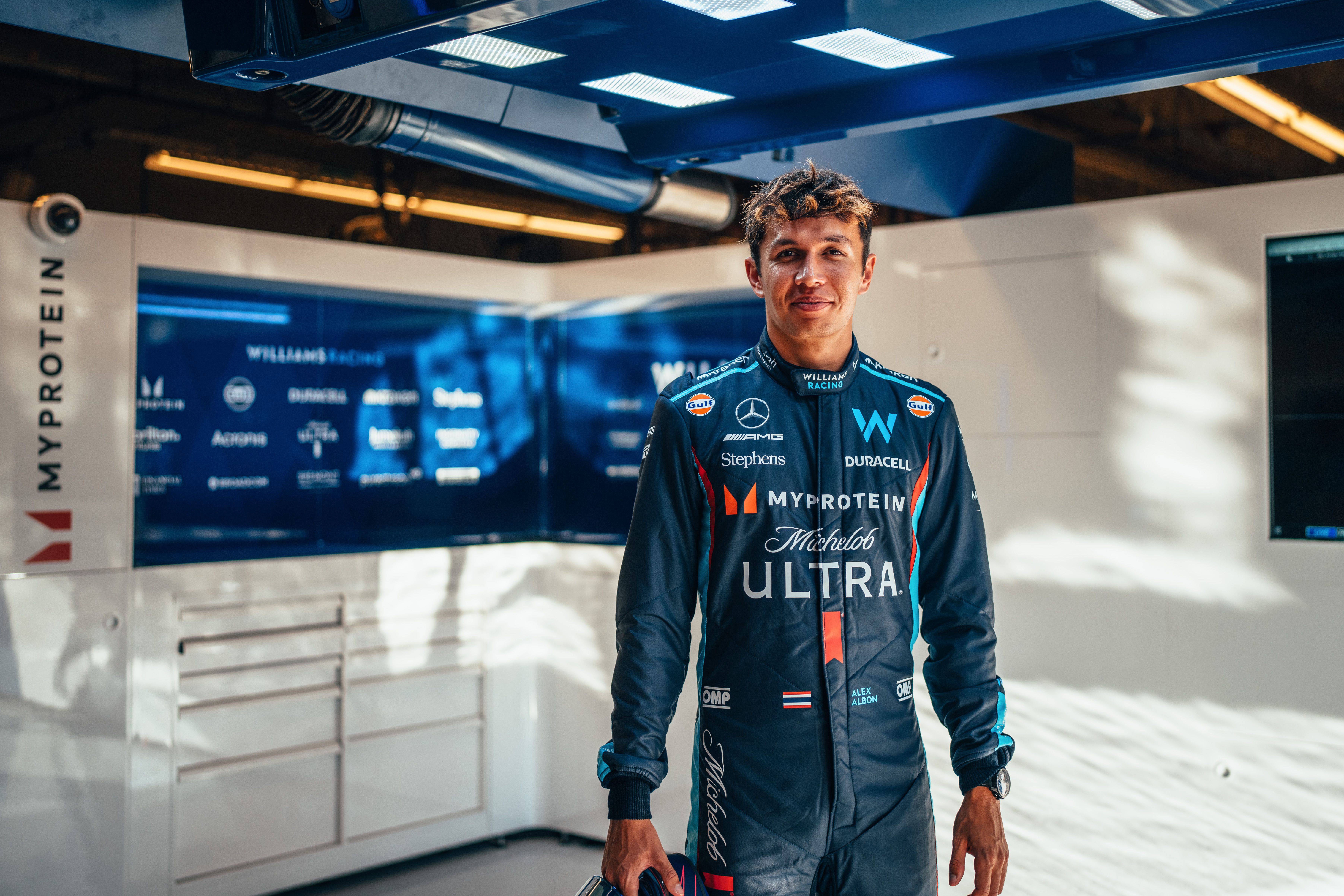 Alex looking good, back in Williams blue at COTA this weekend.