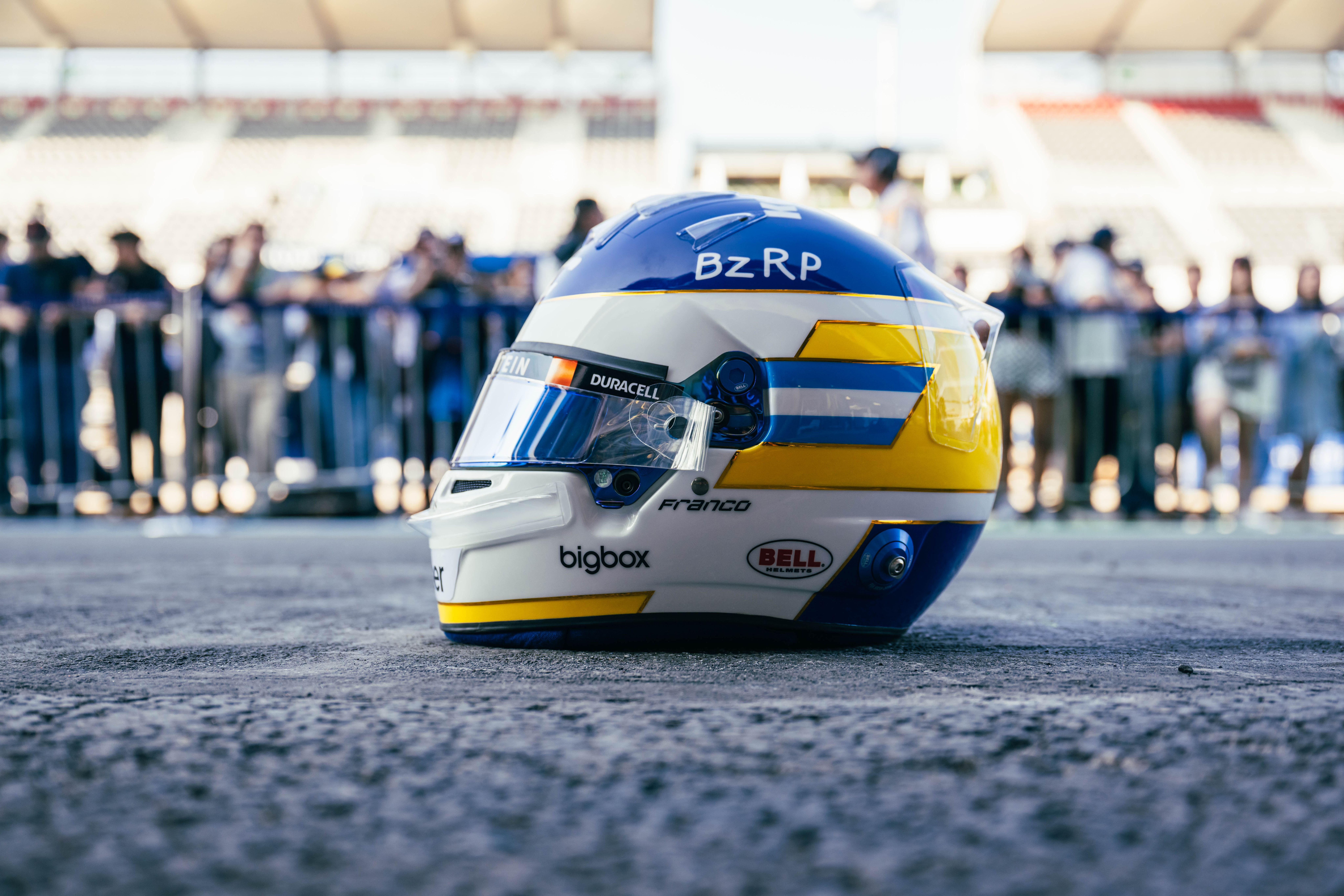 Franco Colapinto has unveiled a special helmet for the races in Mexico City and Sao Paulo.
