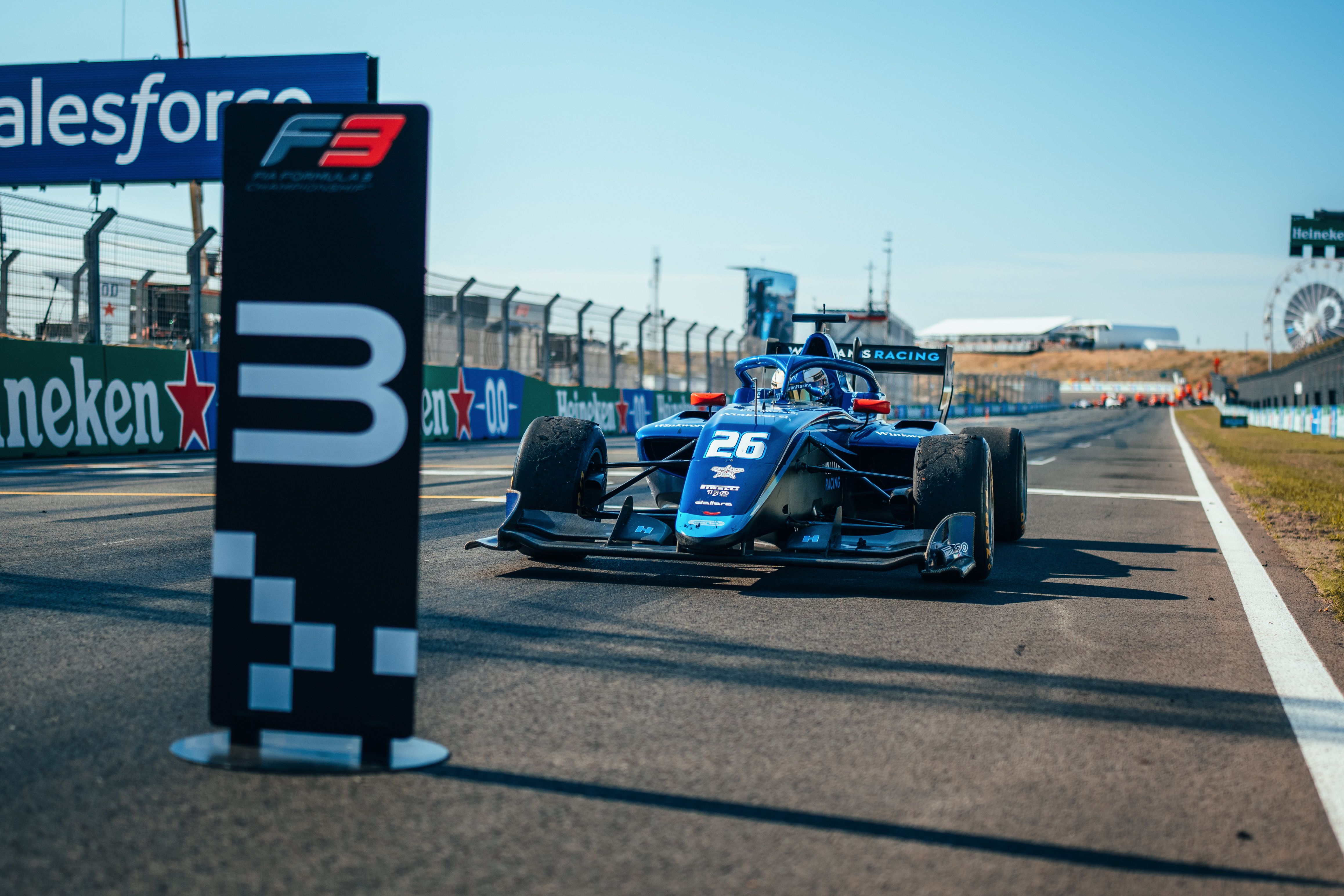 What a way to start our Saturday!