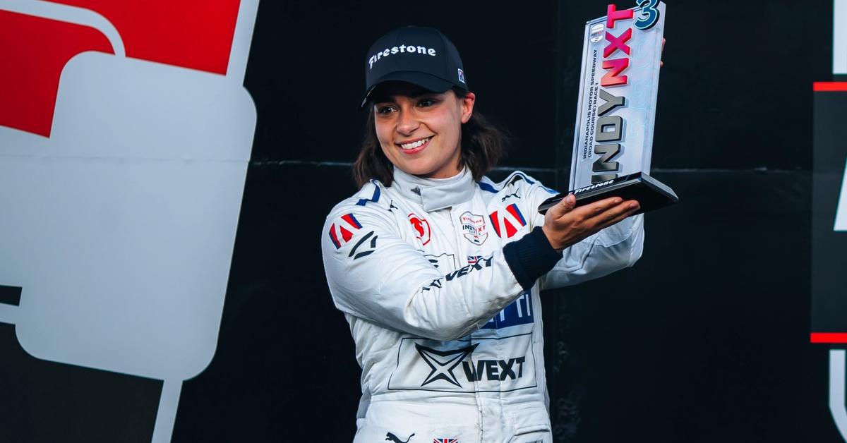 Jamie Chadwick rewrites history in America | Atlassian Williams Racing