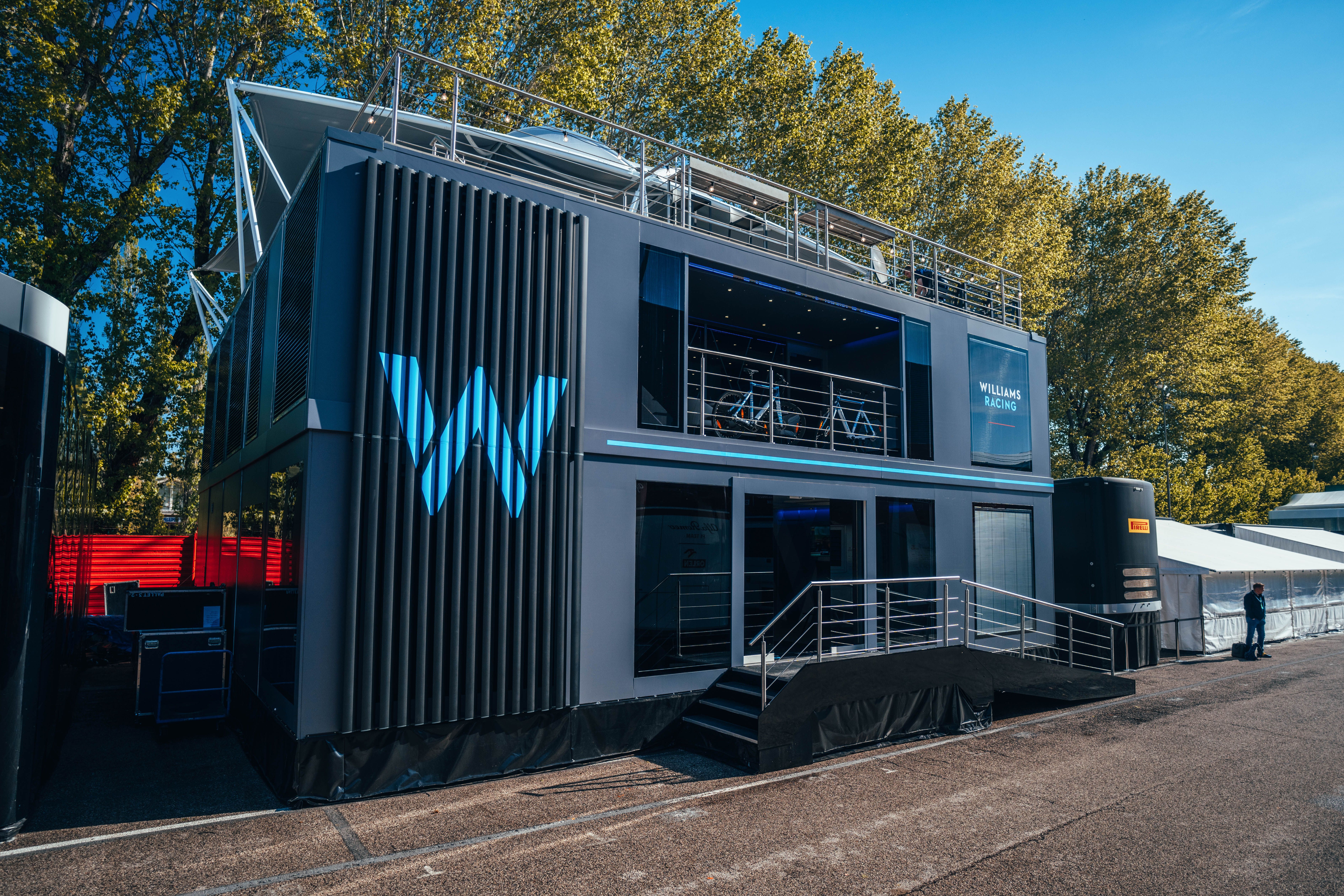 Saturday saw the sun shine on our brand new motorhome