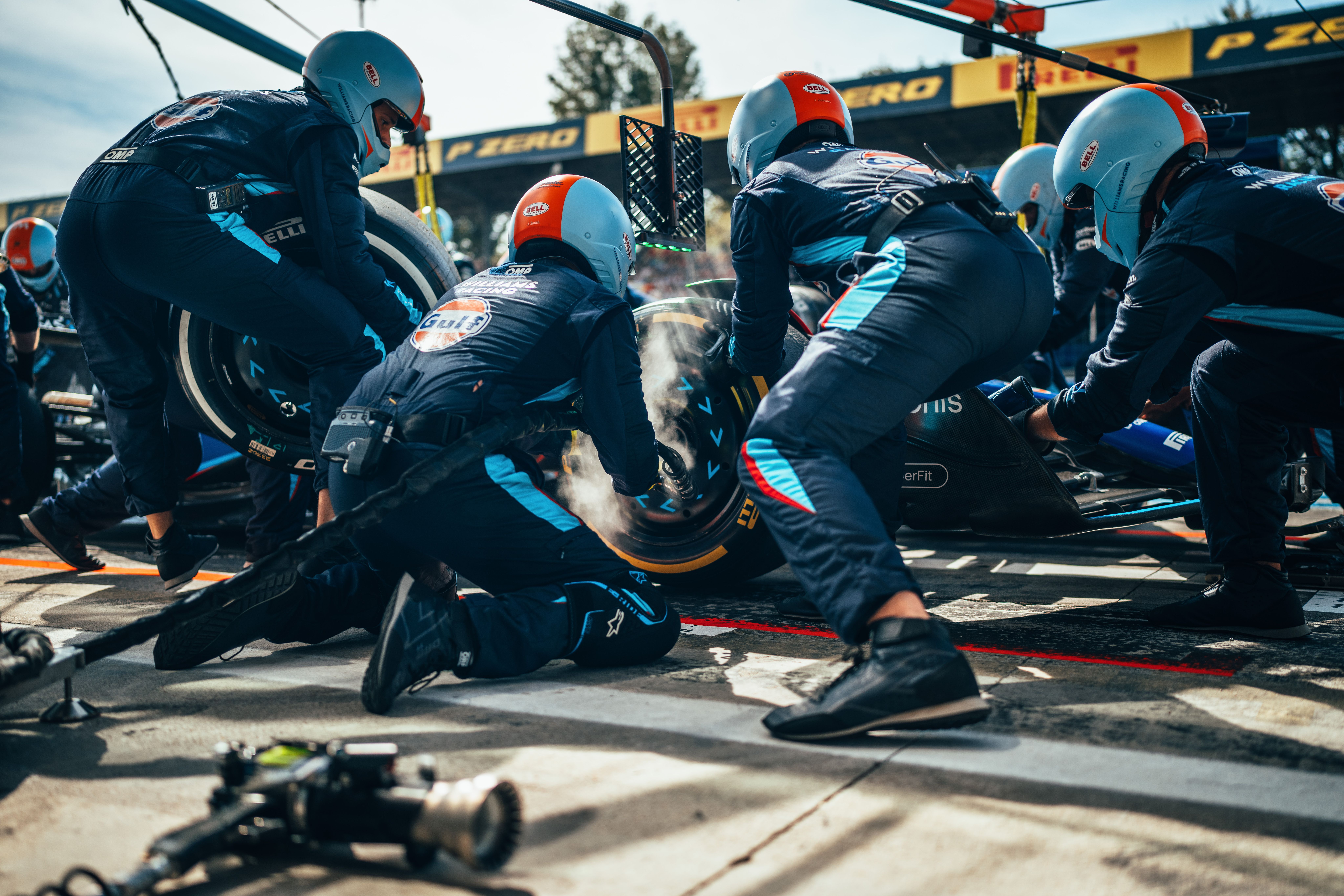 Mediums to Hards in the early pit stops for both FW45s.