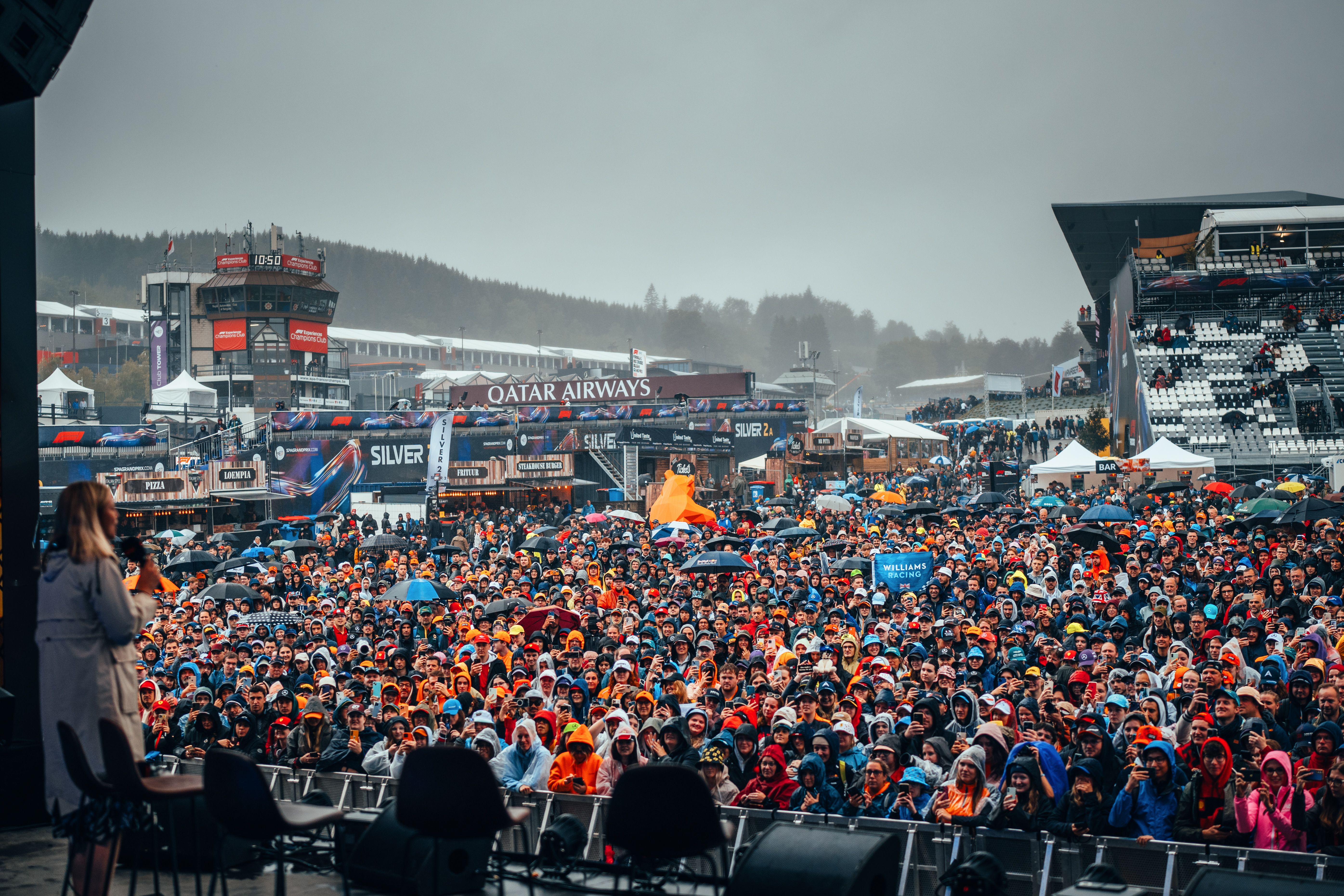 Our Friday started at the Fans Forum, and we see that Williams Racing flag out there!