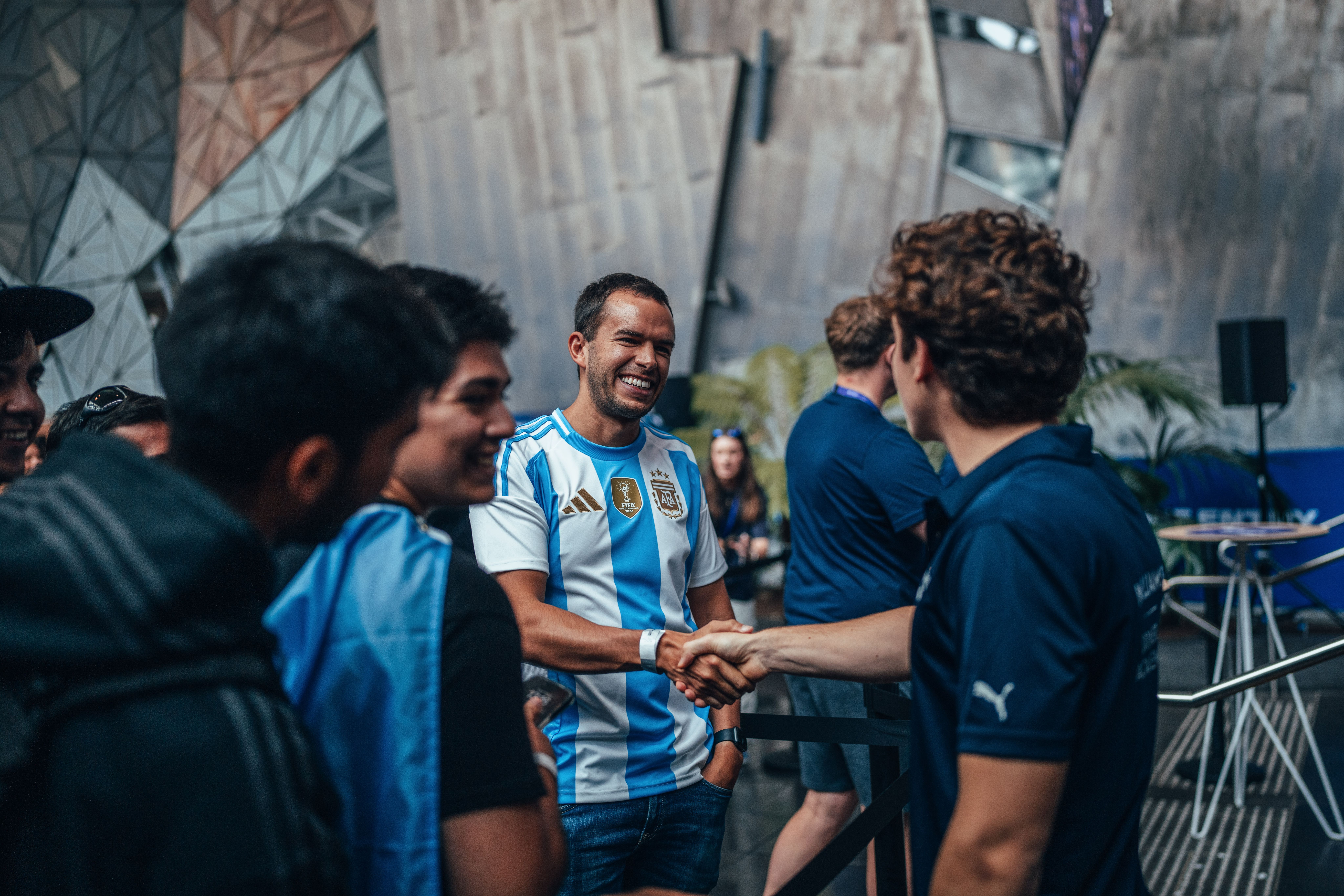 Franco meeting some fans in Aus.