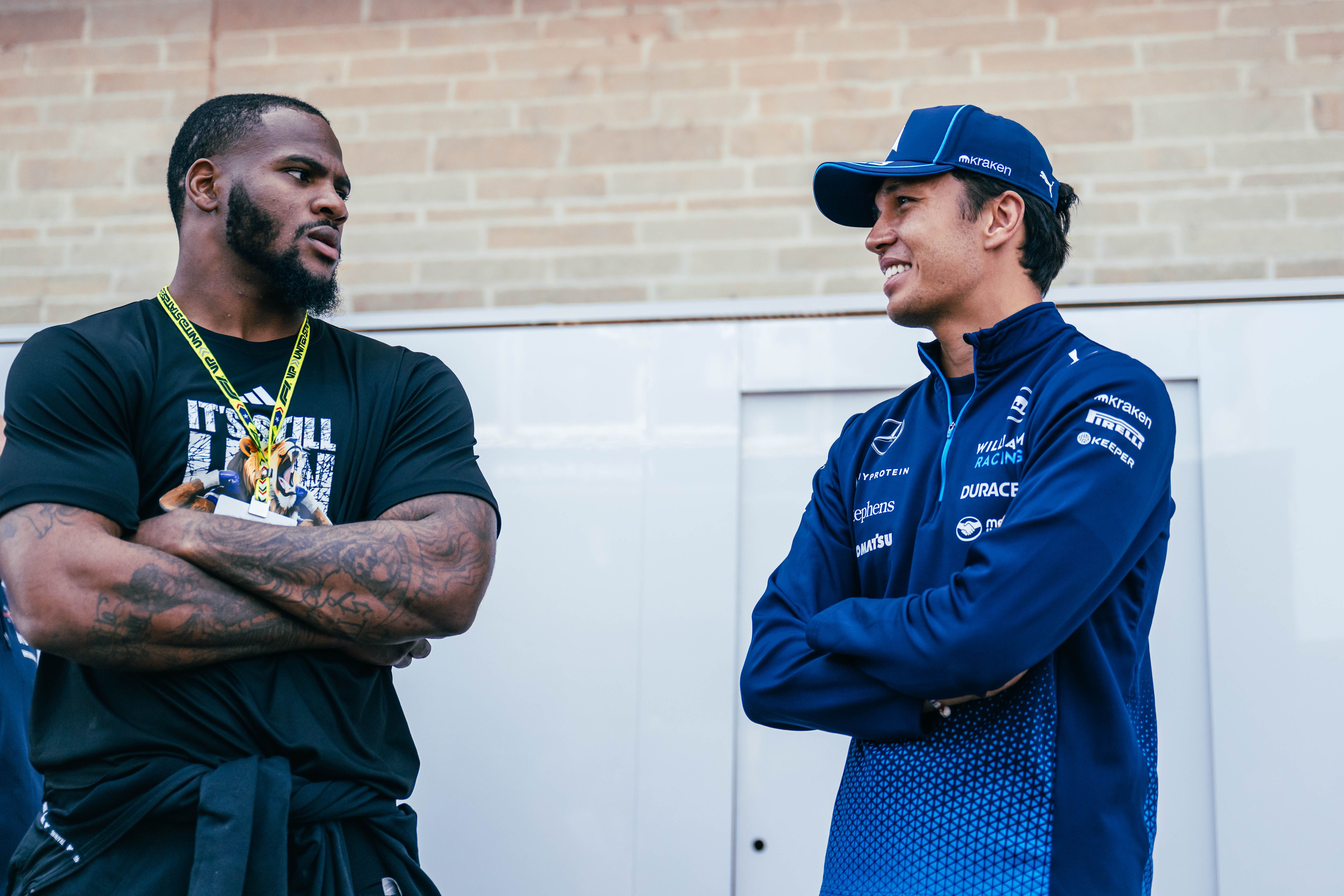 Micah Parsons of the Dallas Cowboys catches up with Alex.