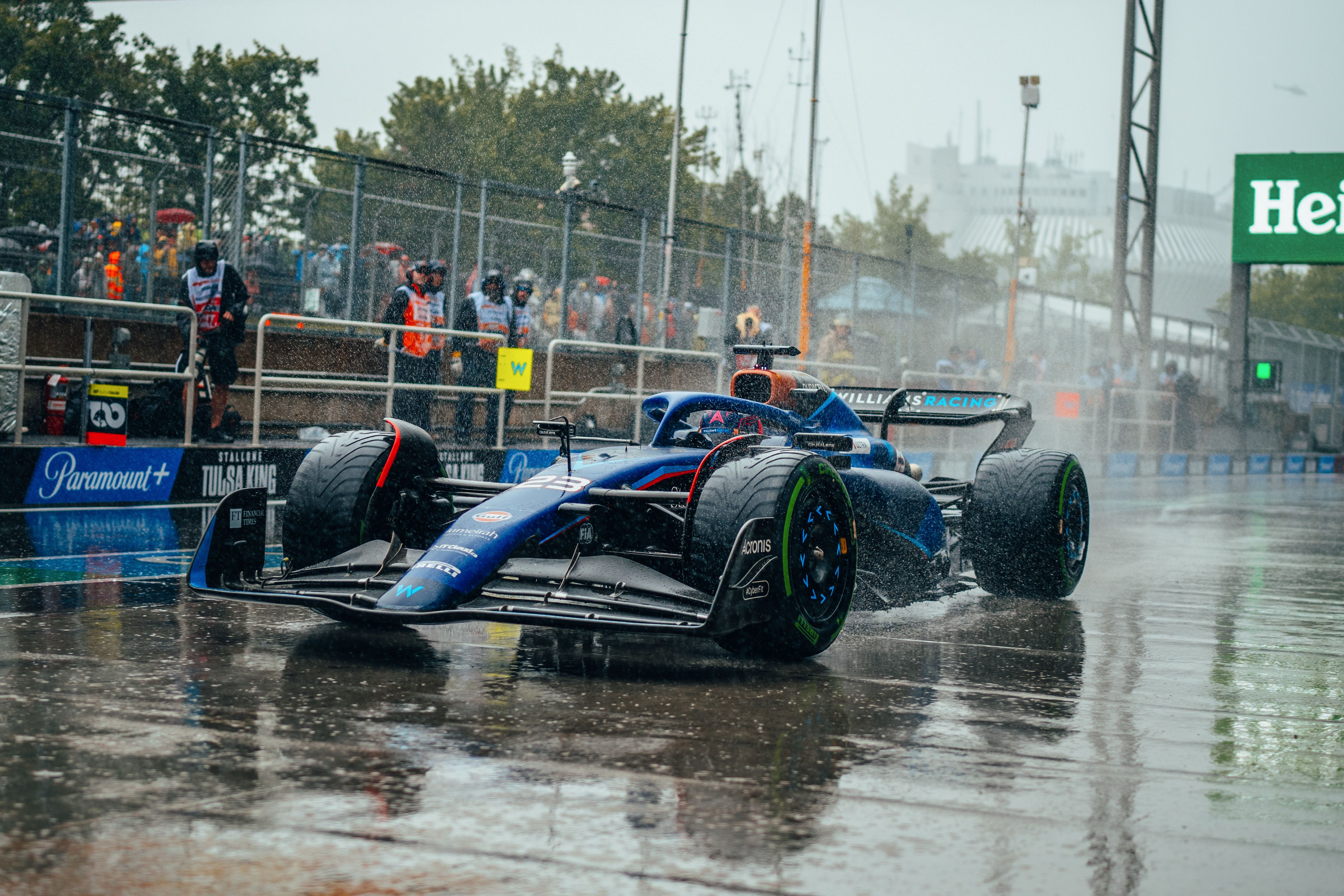 Unfortunately, Alex couldn’t get a clean lap in before the red flag flew in Q3, then the rain got heavier.