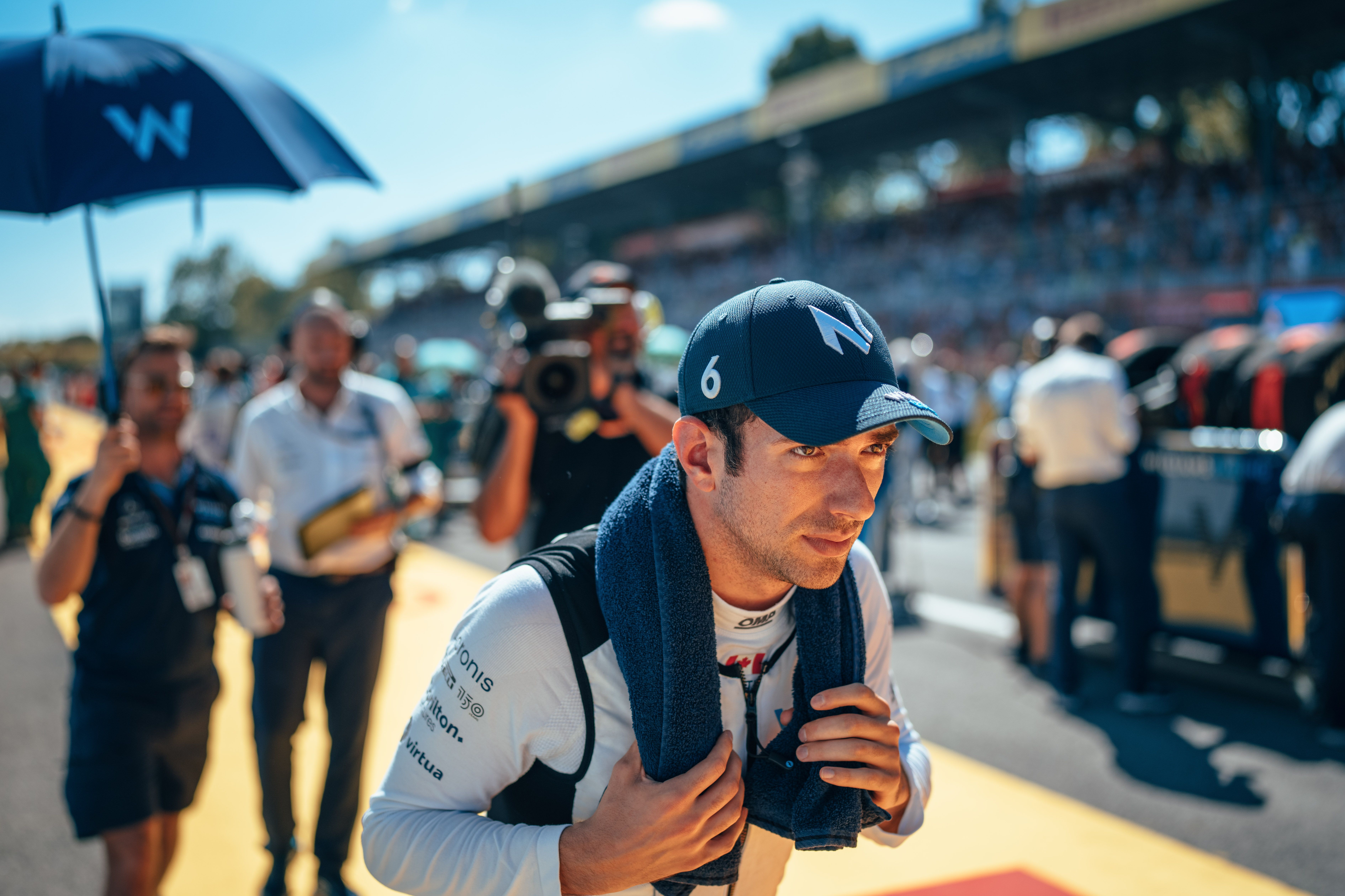 Nicky keeps his cool in the Italian heat