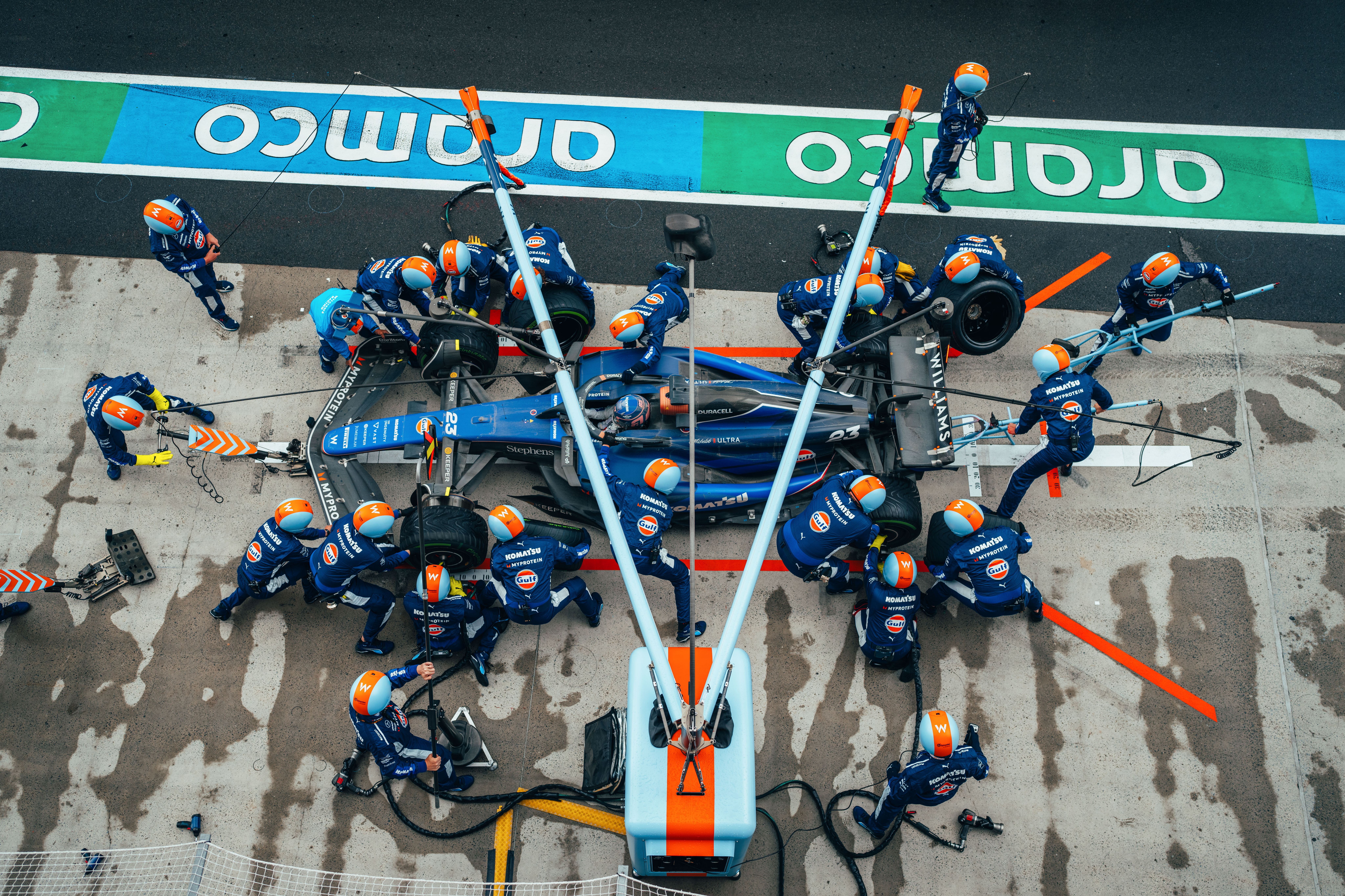 The safety car afforded Alex time to get new inters fitted