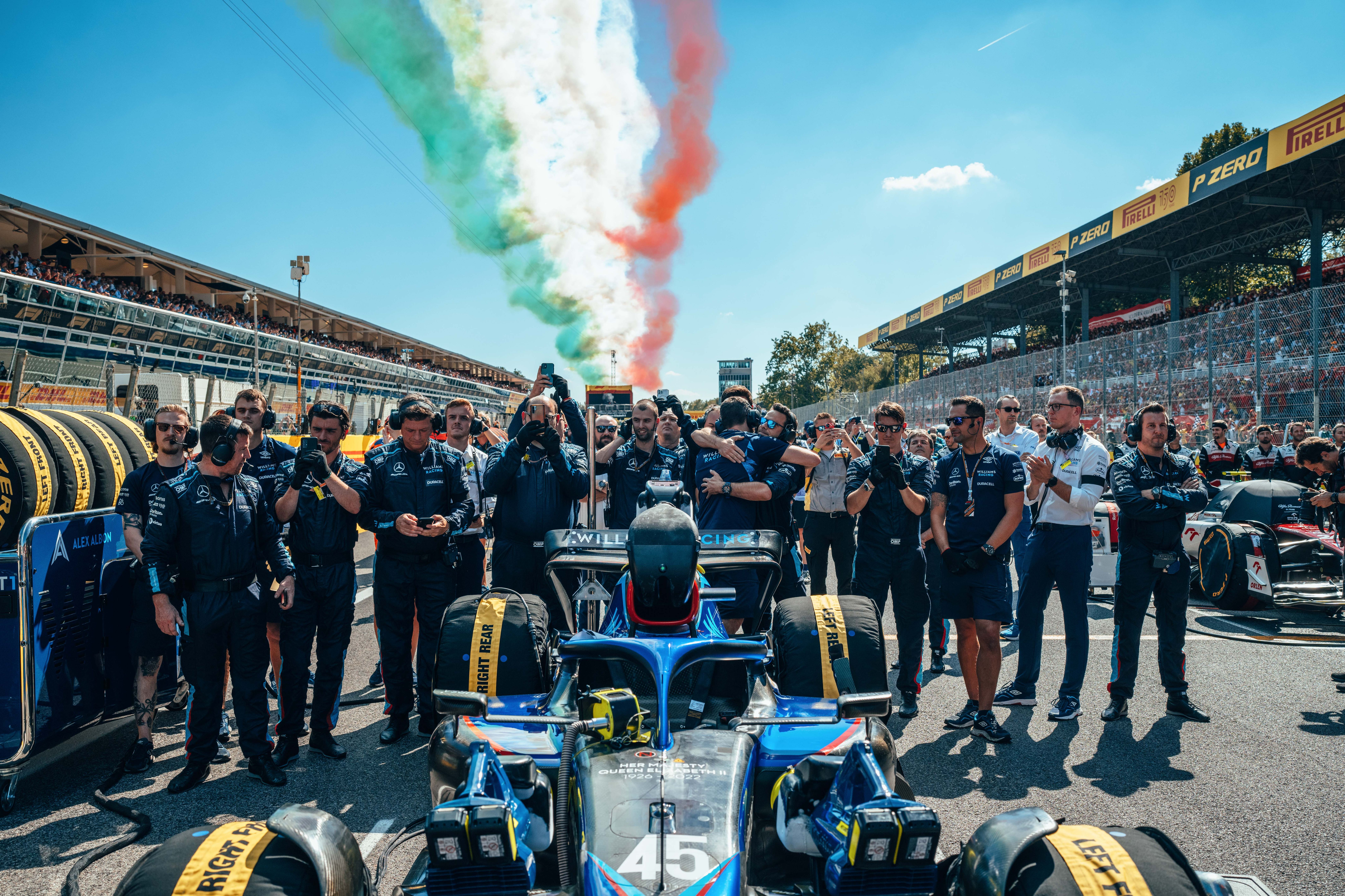 Smoke trails disperse over Nyck’s FW44