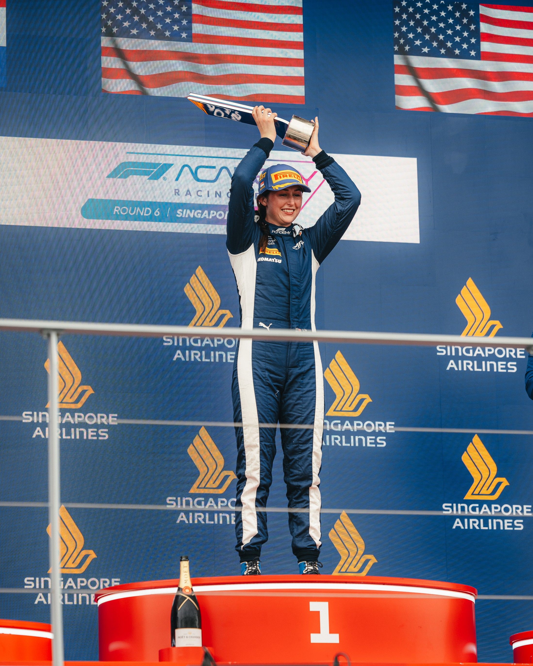 Lia claimed her first F1 Academy victory in Singapore, a major milestone in her career.