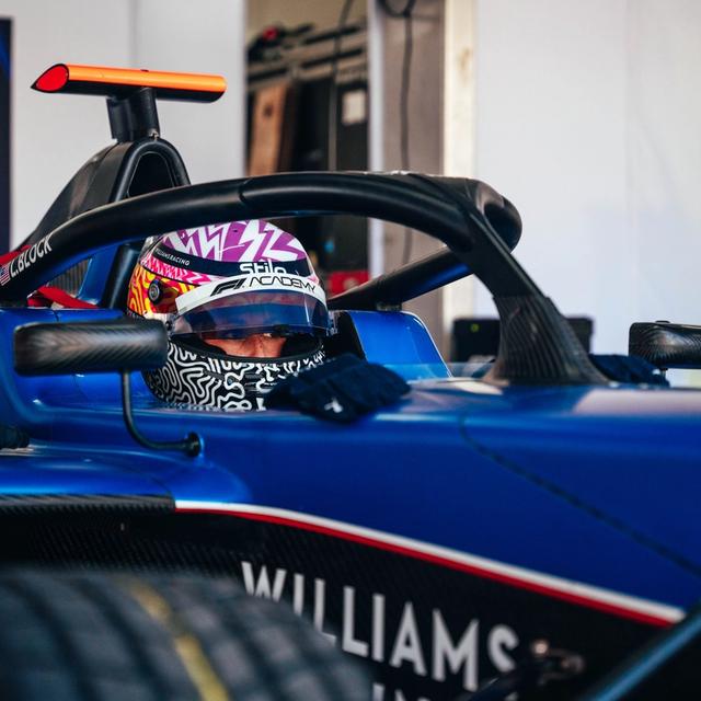 Williams blue in F1 Academy!