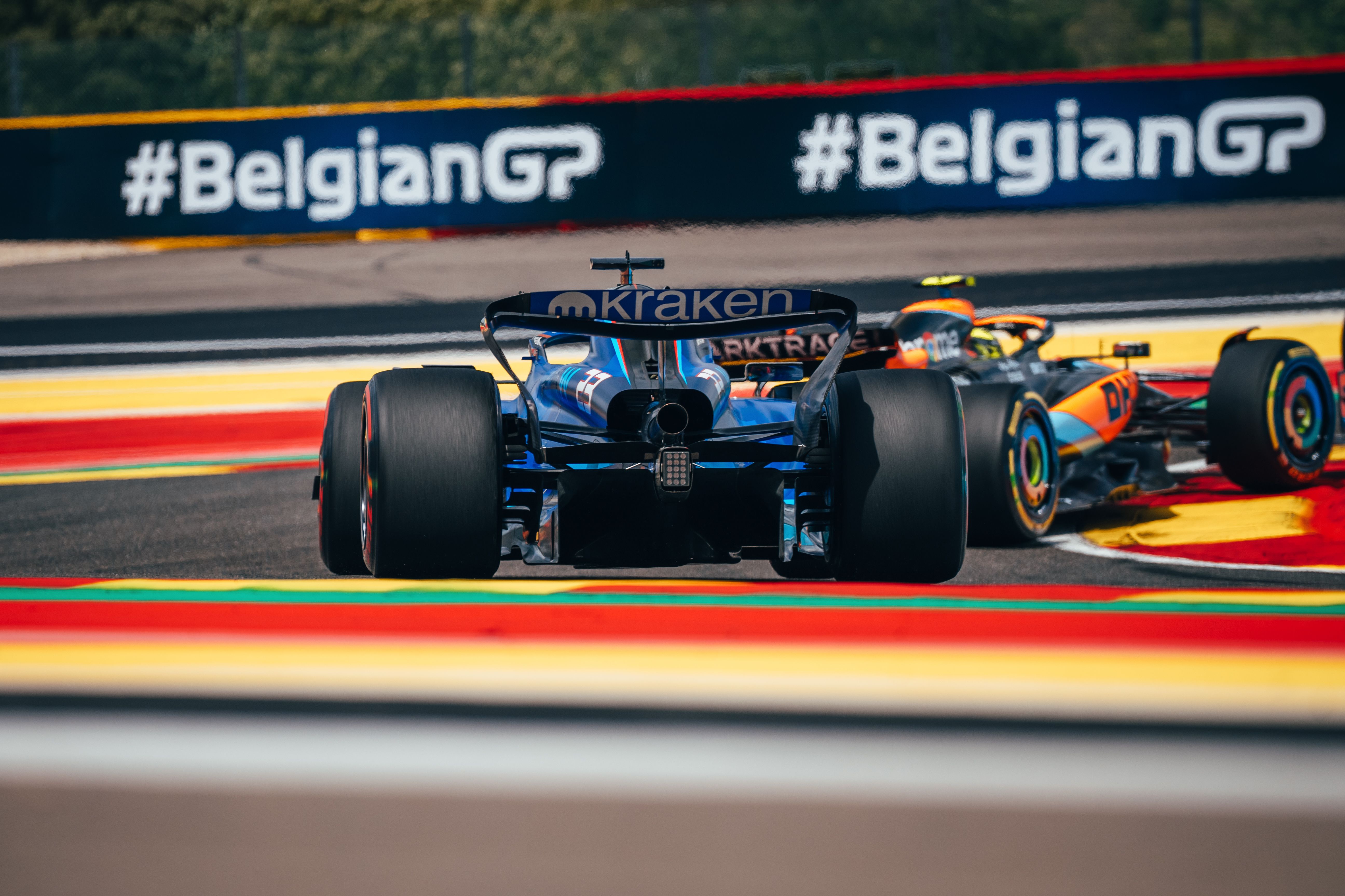 Six positions gained on the first two laps for Albono.