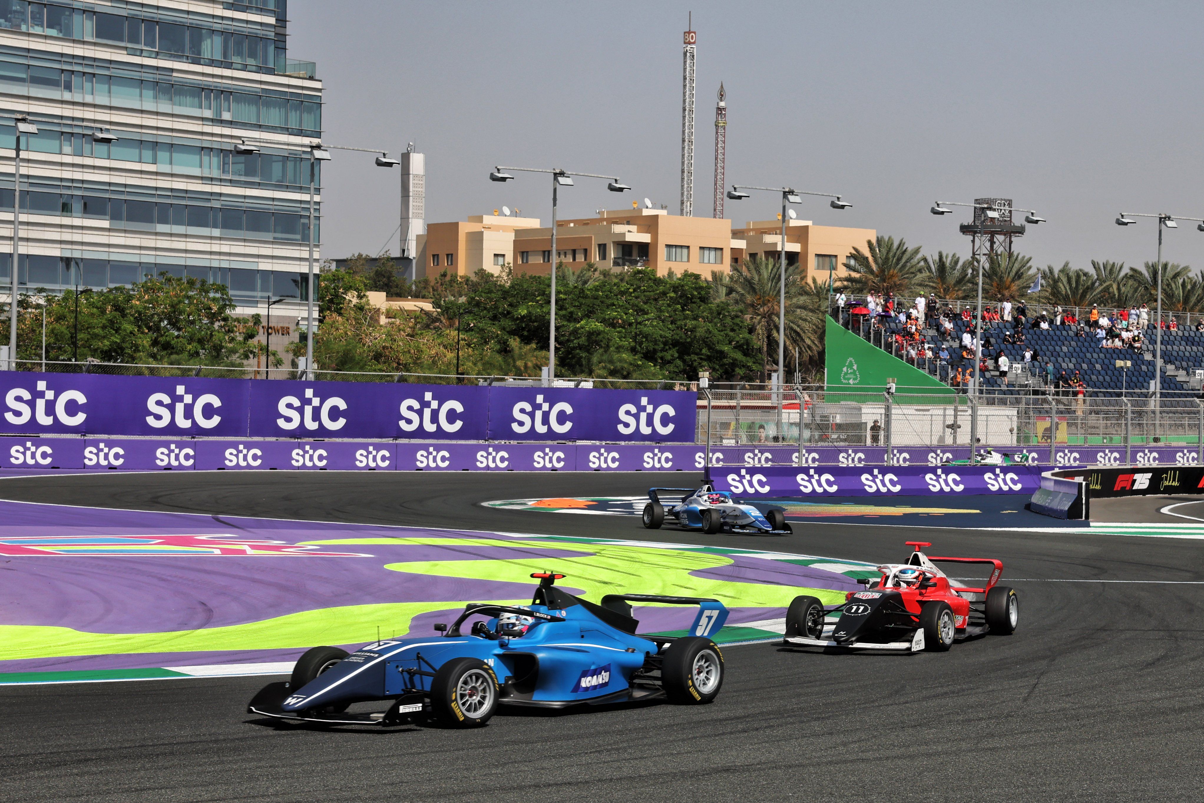 Lia was our first racer on track, rising from P18 to P14.