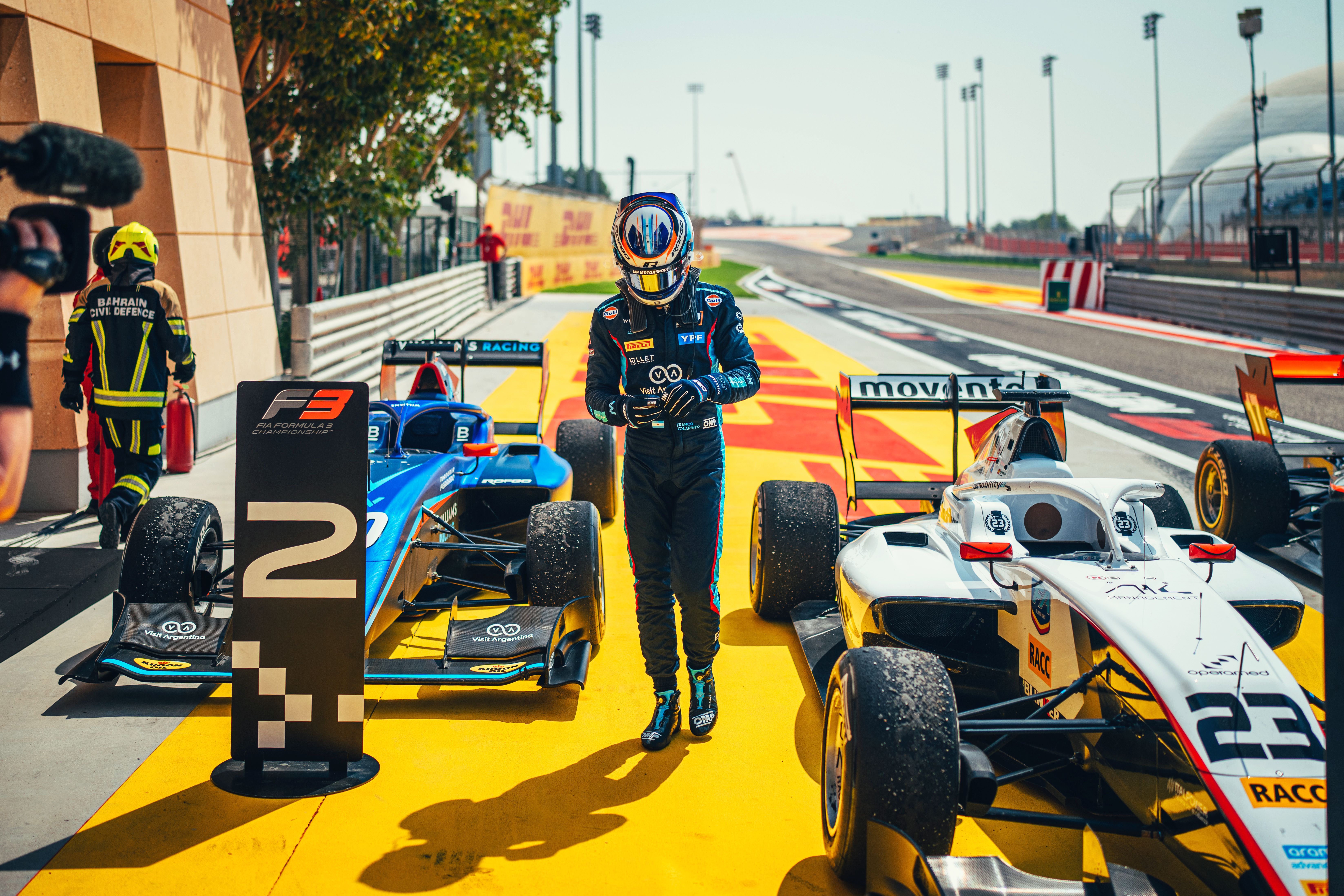Straight to work! First podium in F3 at the Sakhir Sprint Race!