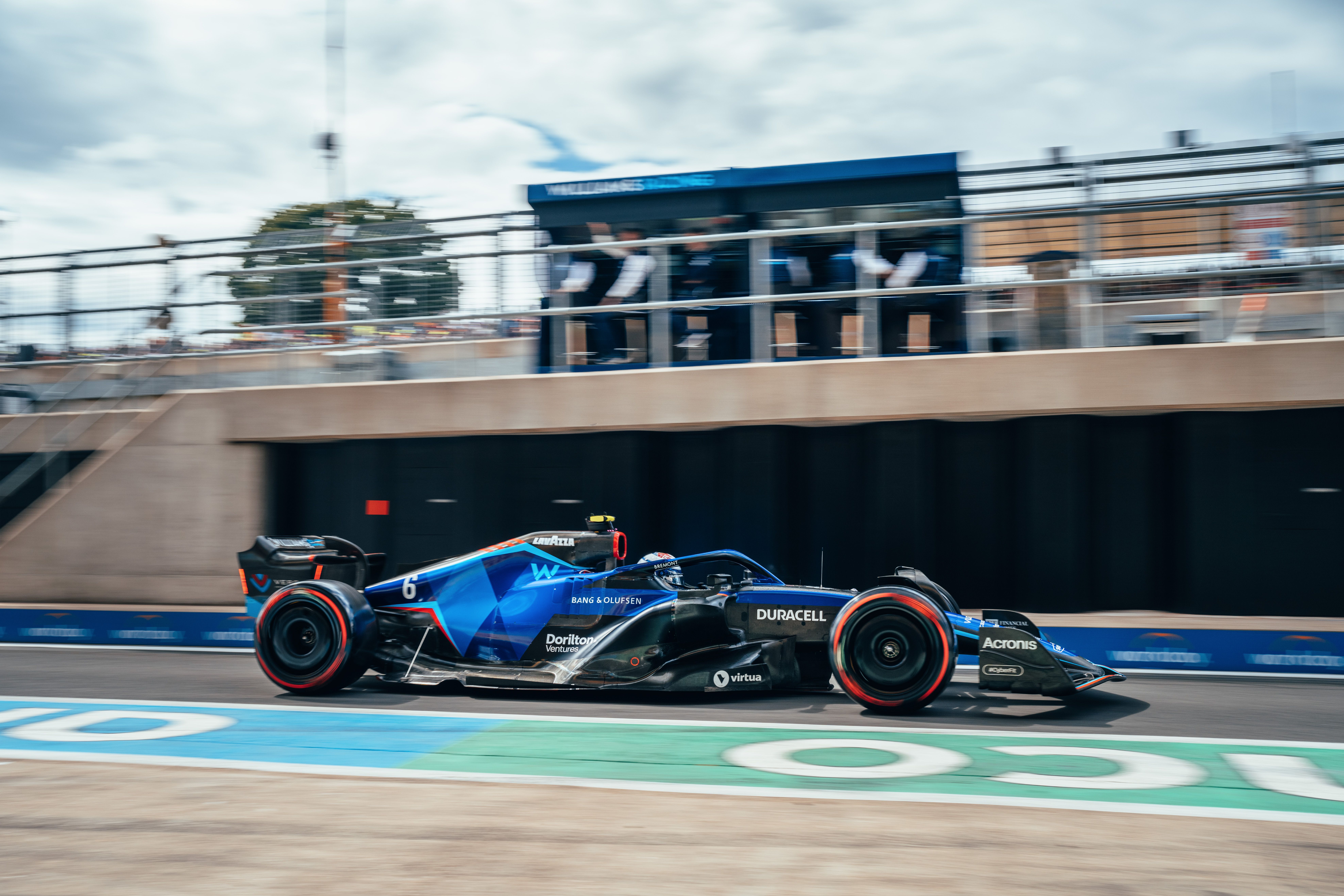 Nicky battled hard throughout but fell just outside of the points in P12