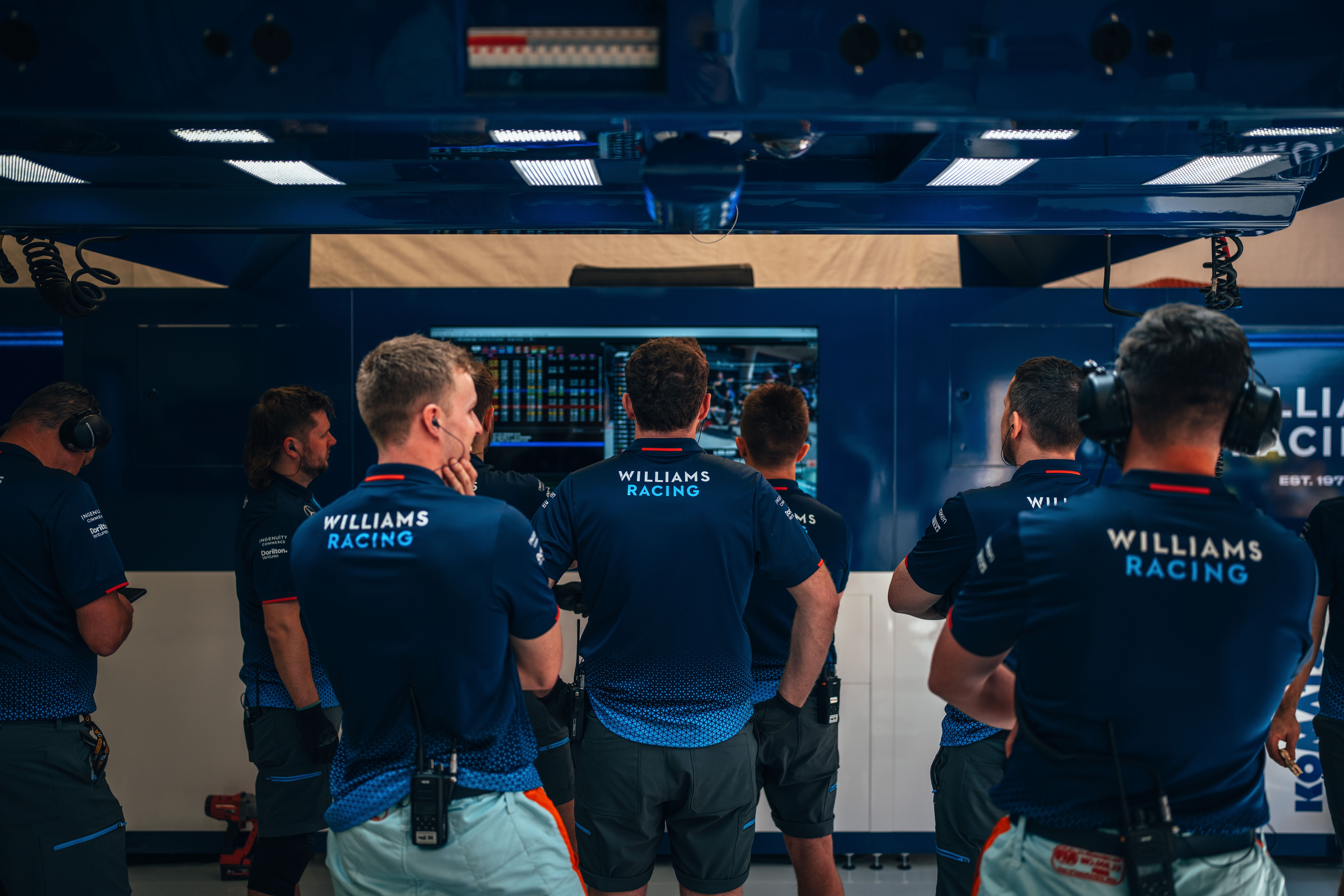 All eyes to the screen during FP1.