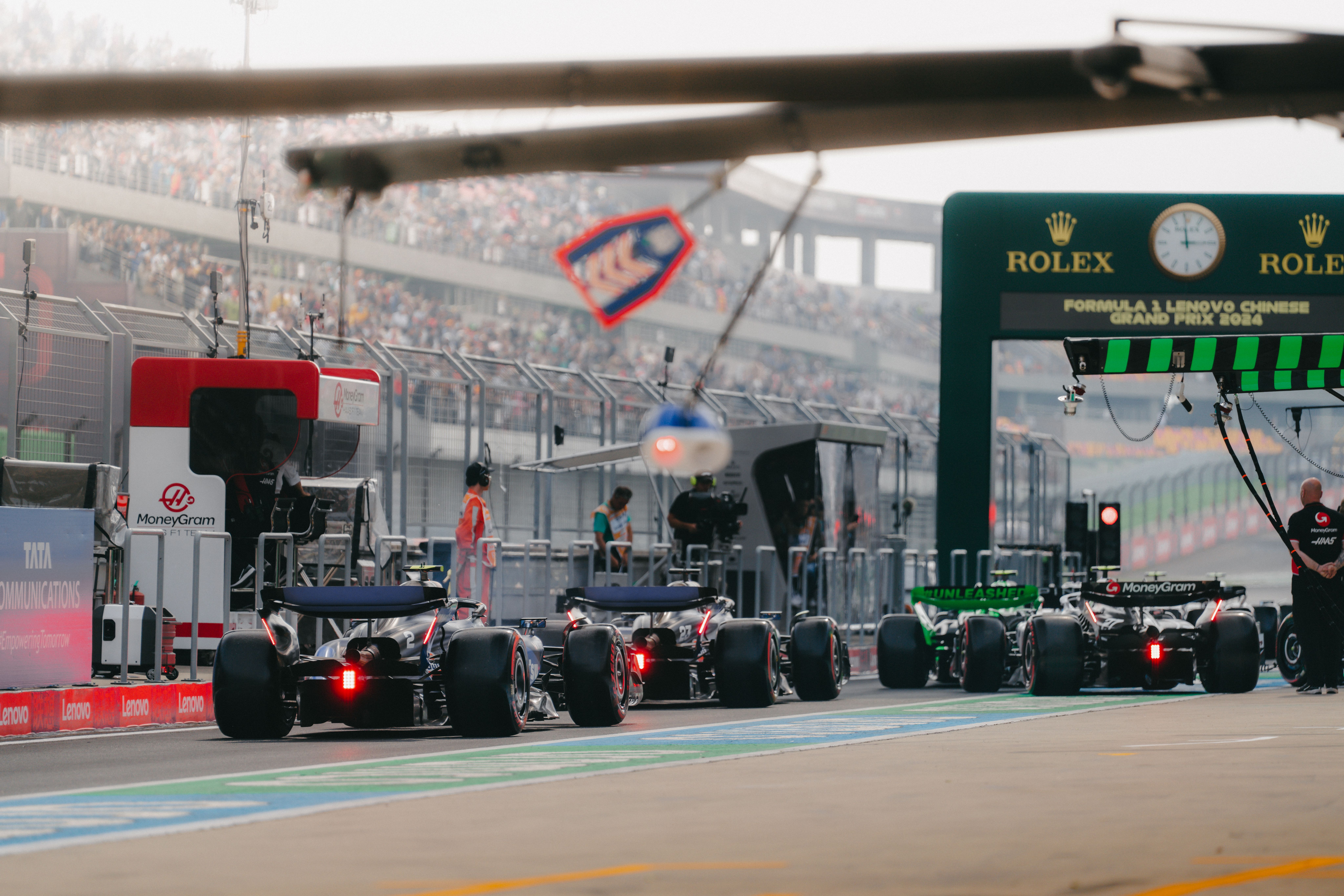 Alex will start from P14 on Sunday, with Logan in P20.