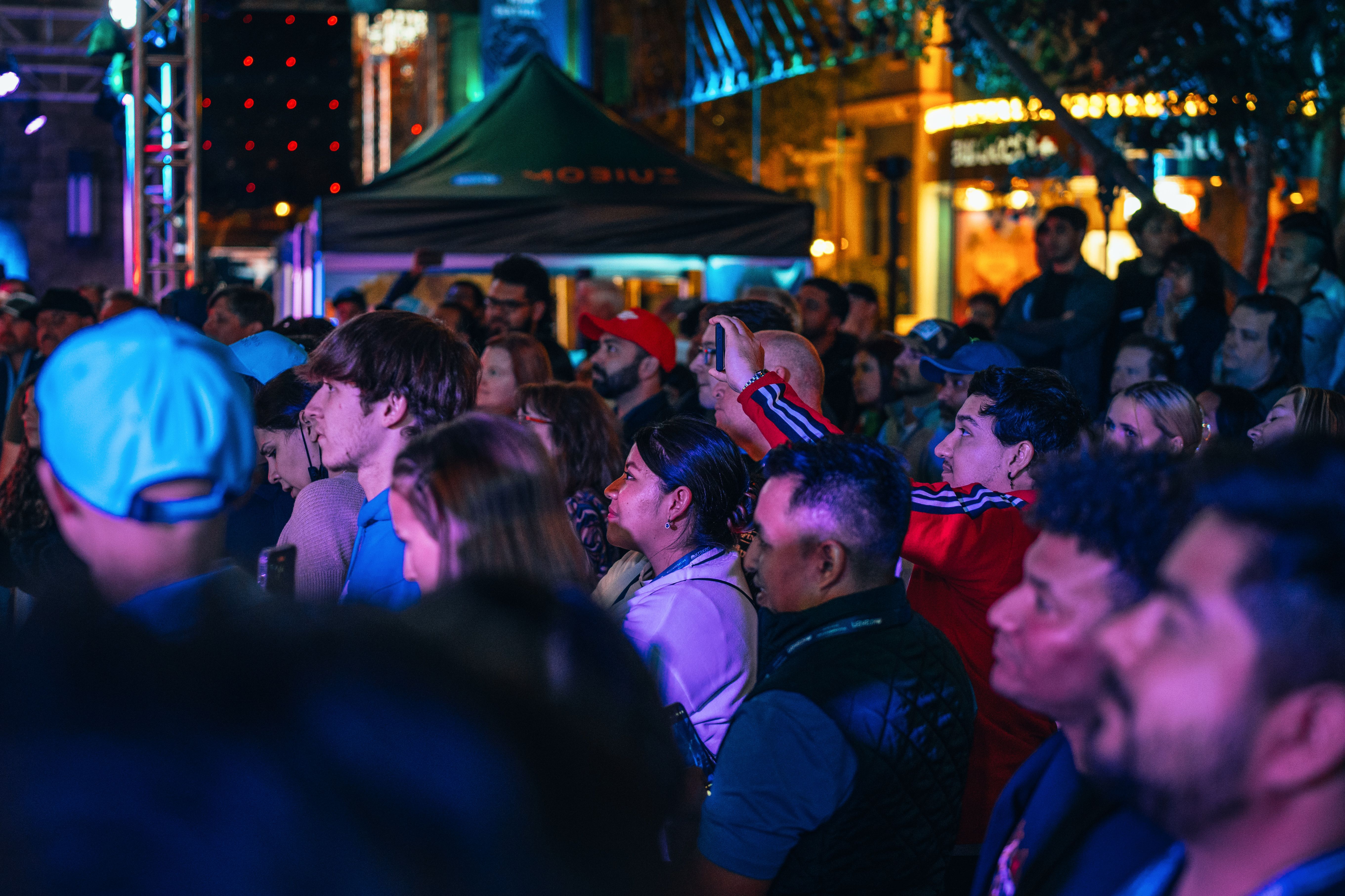 It wouldn't be a Williams Racing Fan Zone without a meet and greet.