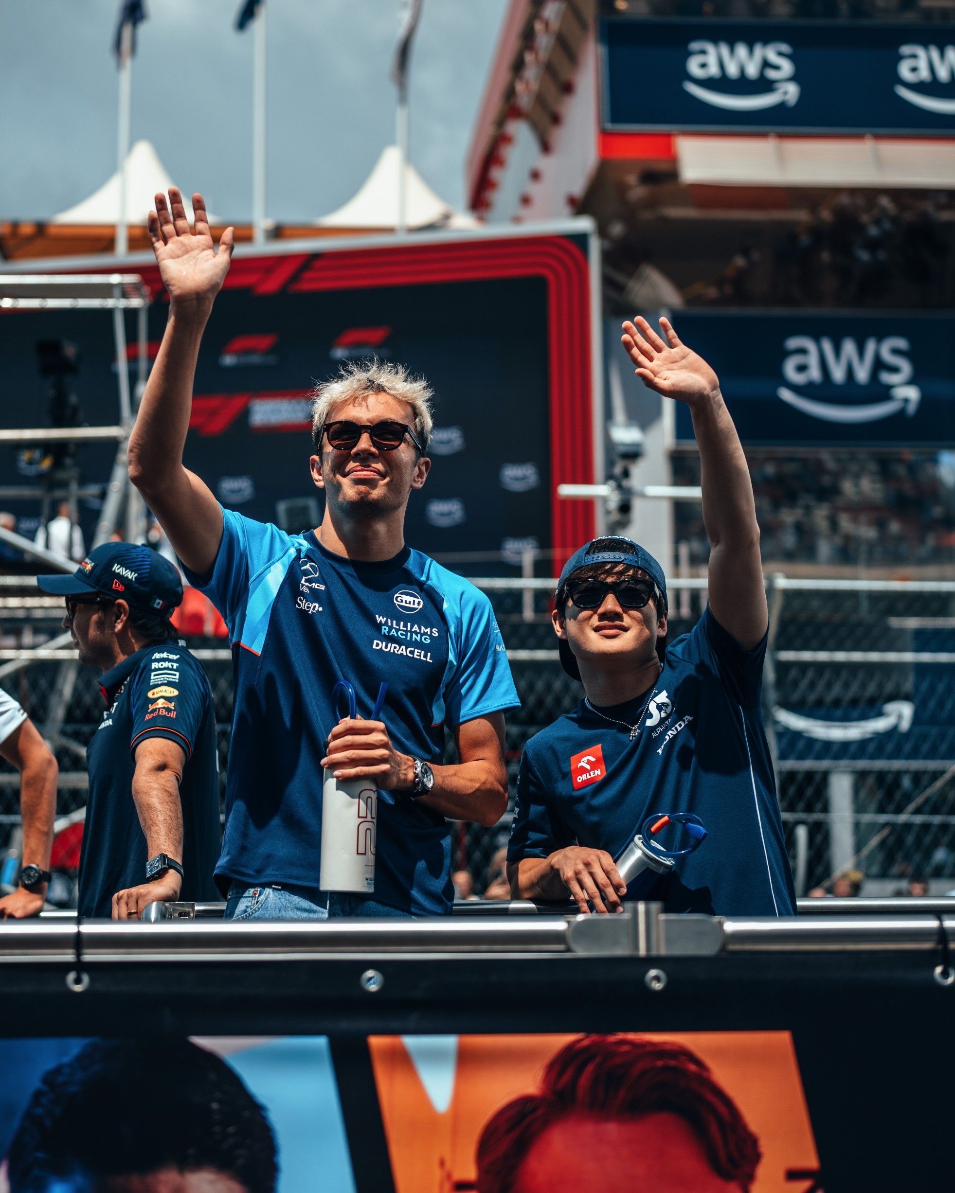 Some wholesome Alex x Yuki content for you.