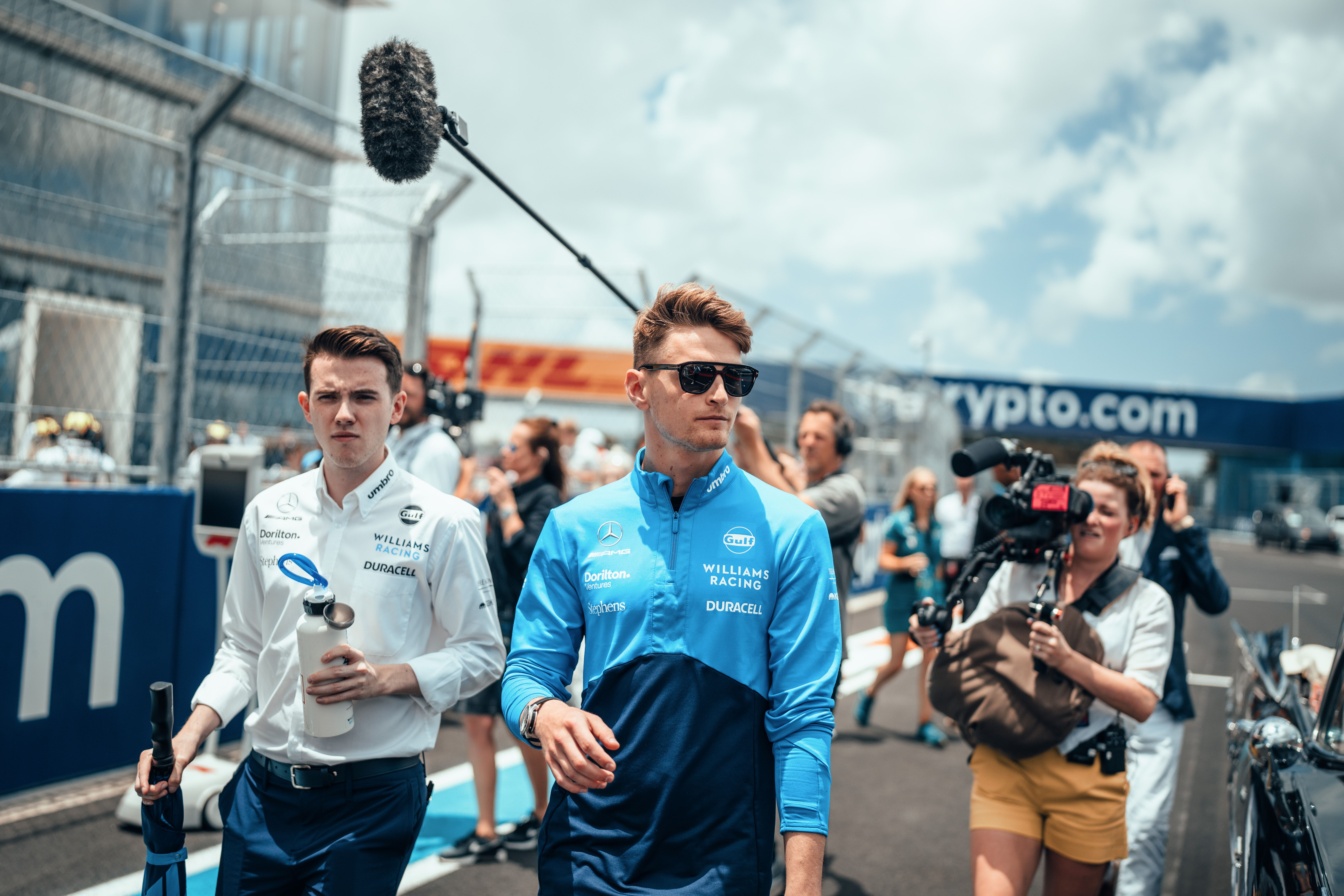 Netflix kept tabs on Logan throughout the weekend.