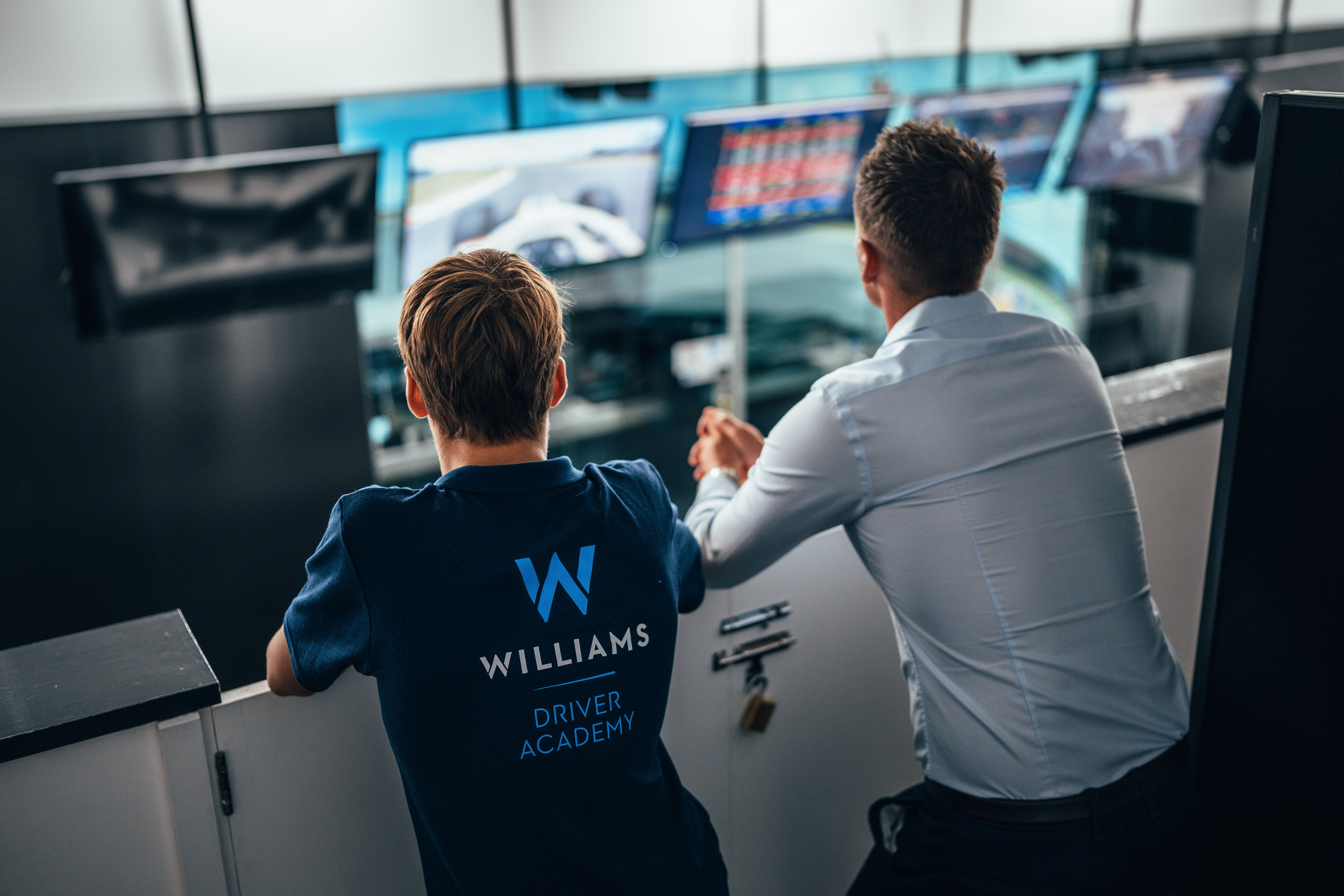 Ending the tour in the sim, great to have you with us!