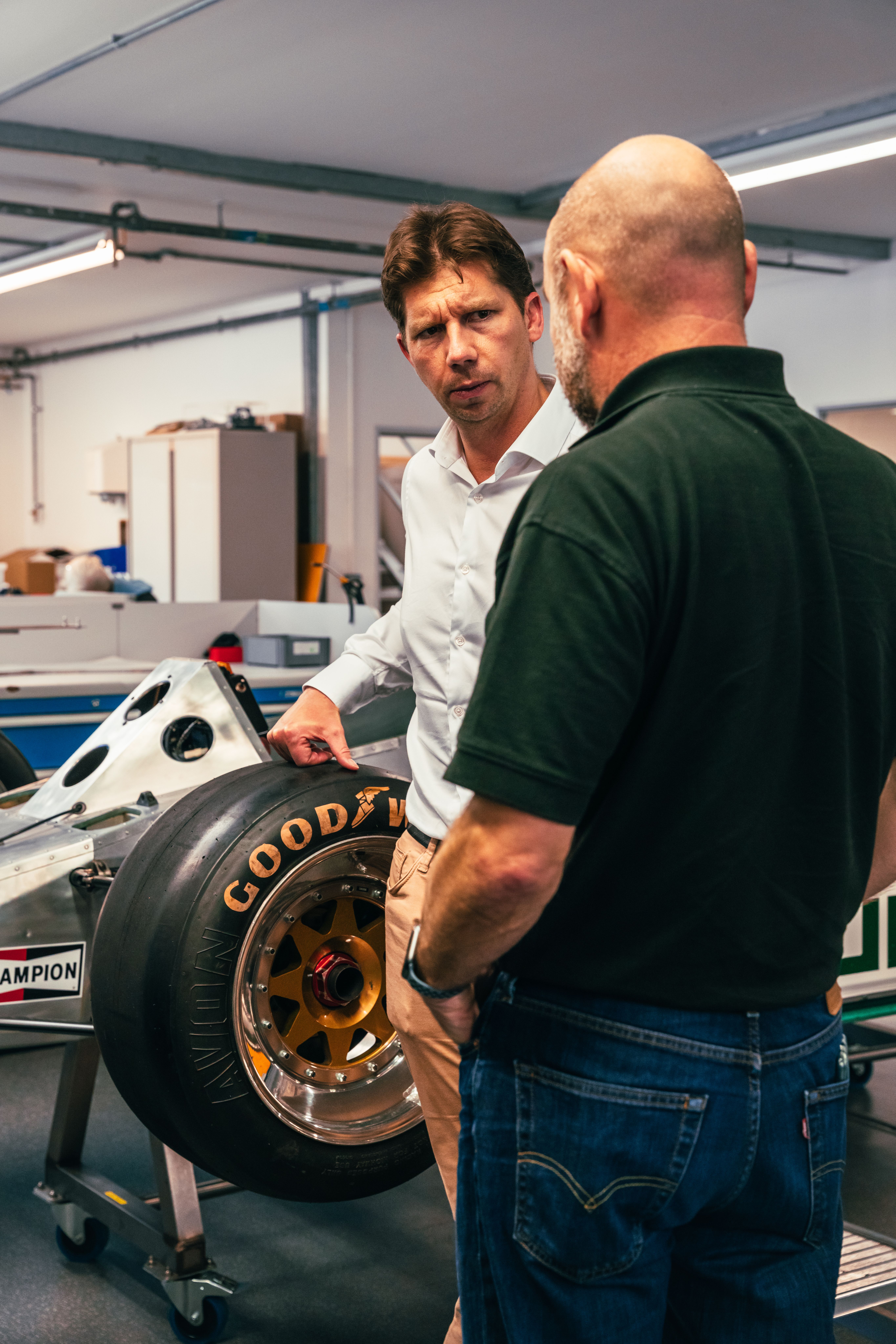 It's time for his FW08 seat fit for his run up the hill at Goodwood this summer!
