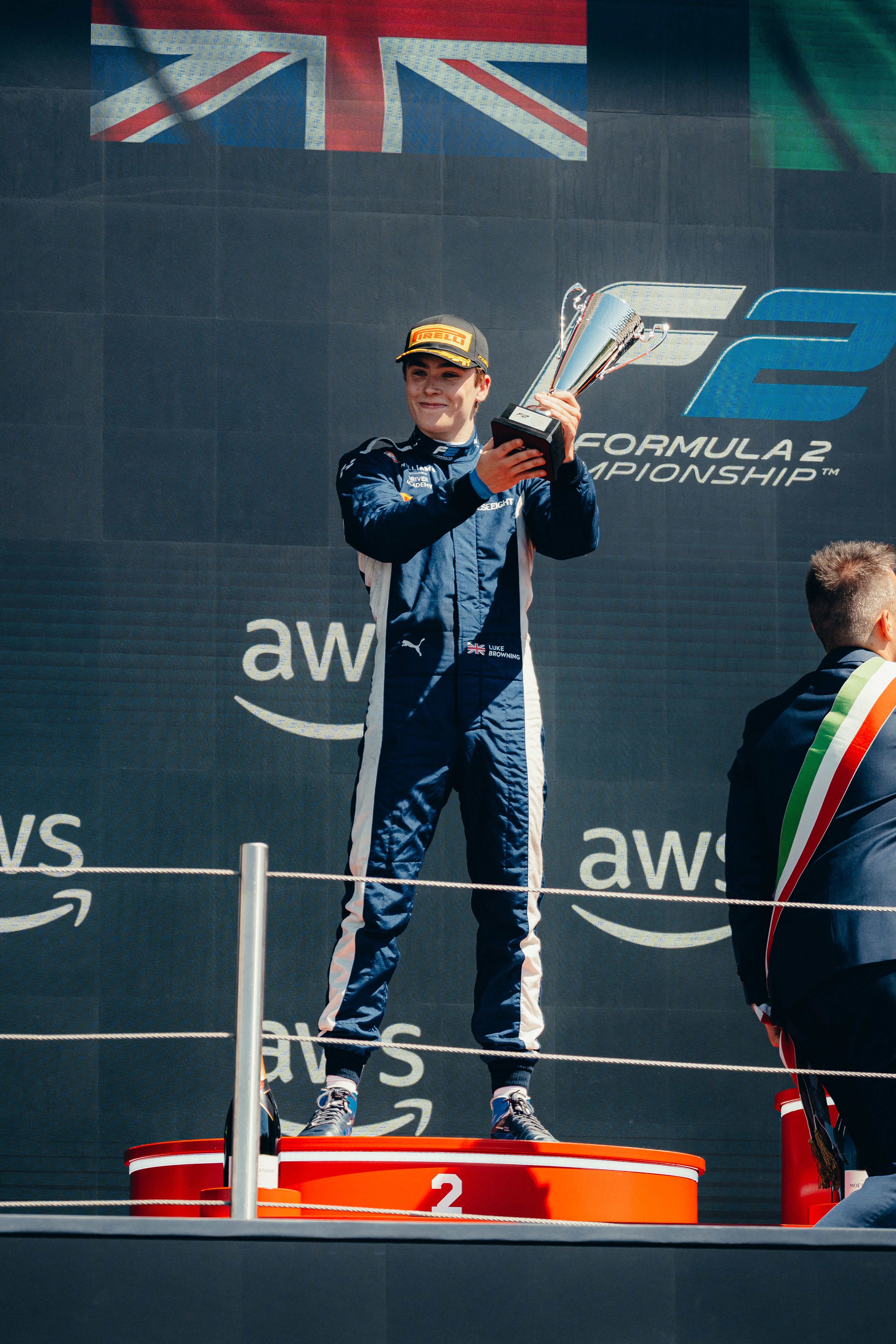 Starting the day with second F2 podium of the weekend for Luke