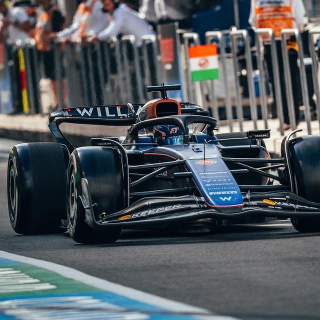 IN PHOTOS: Race day in Miami | Atlassian Williams Racing