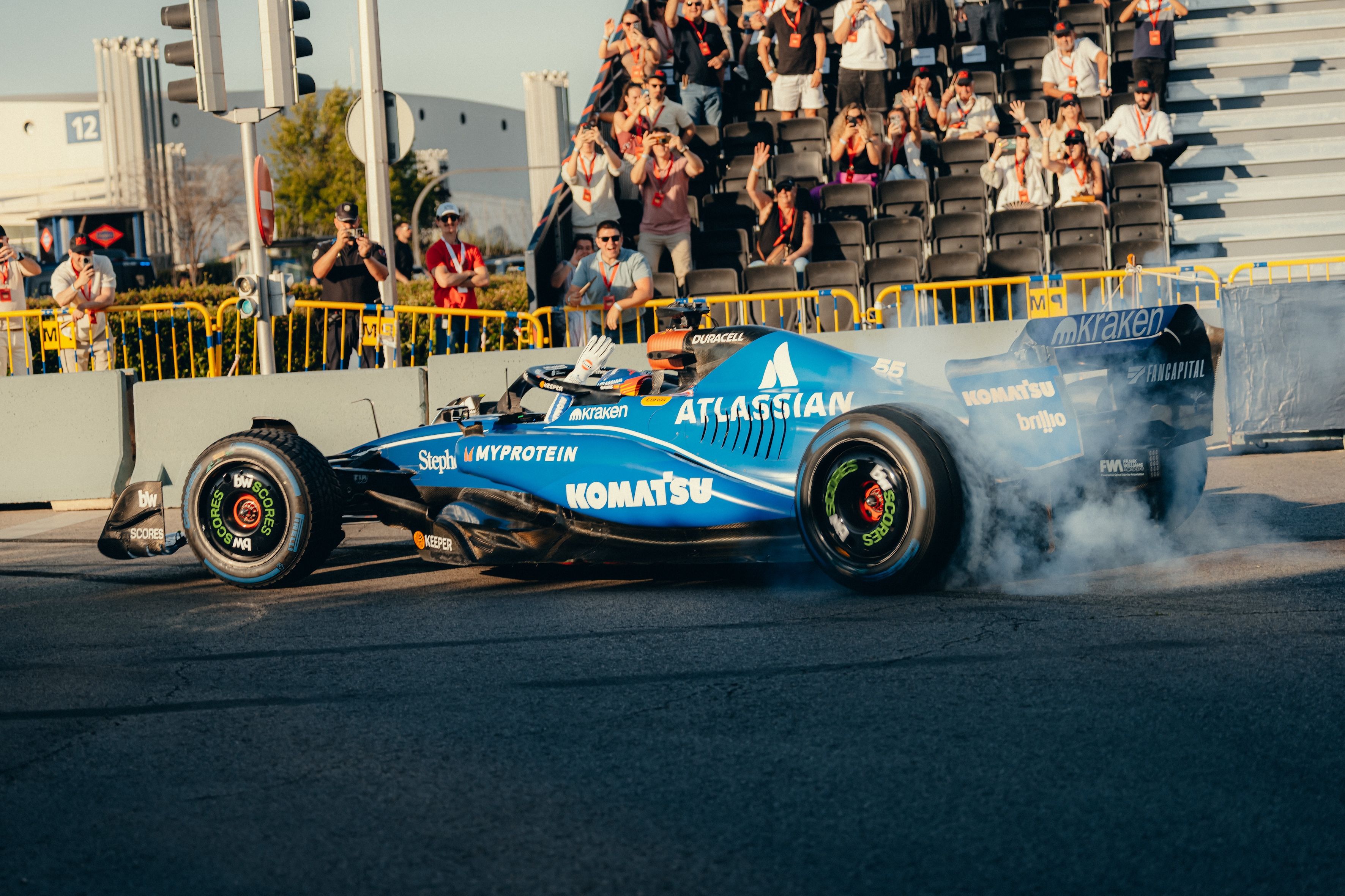 Did anyone order some doughnuts? 