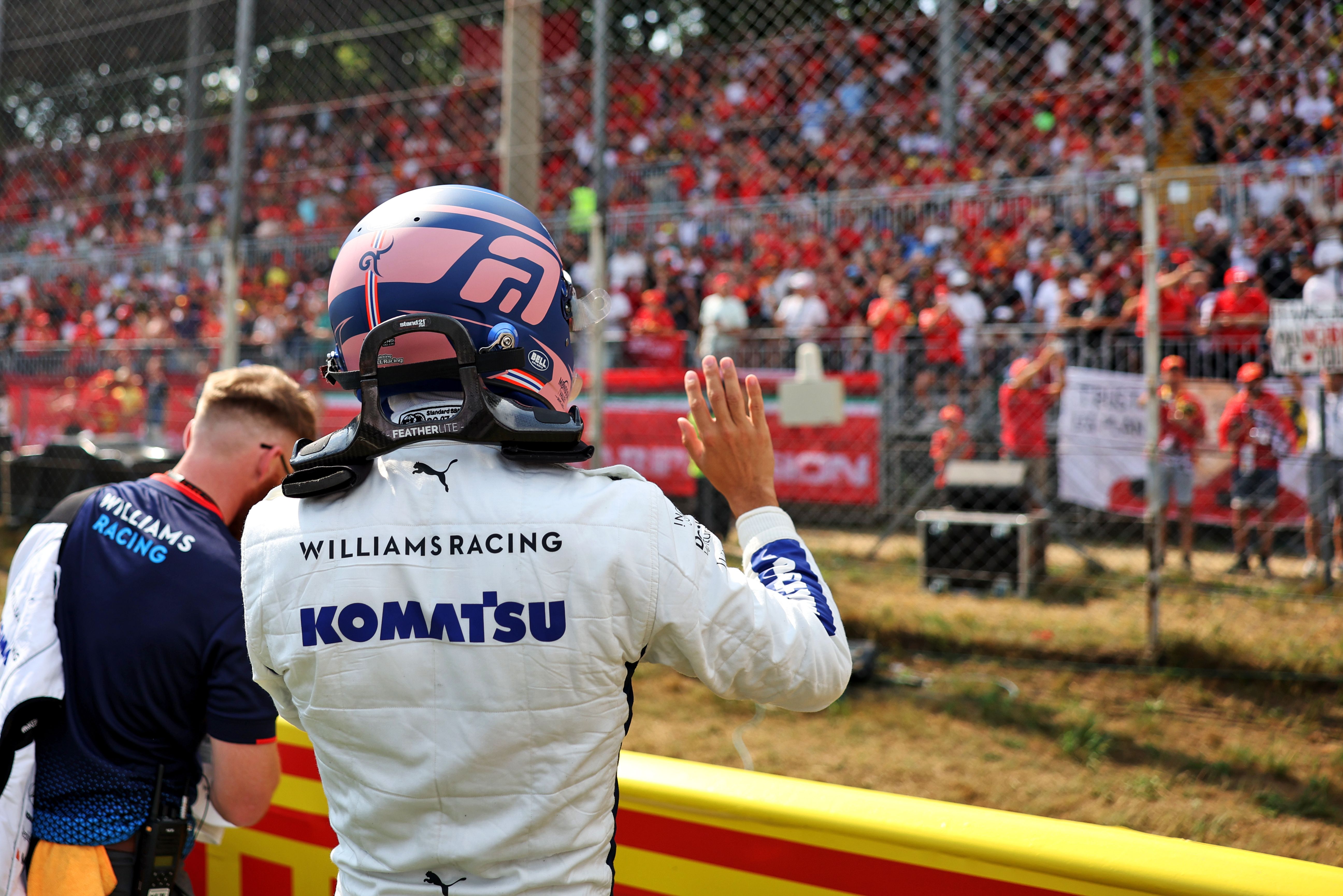 Albono says hello before the race