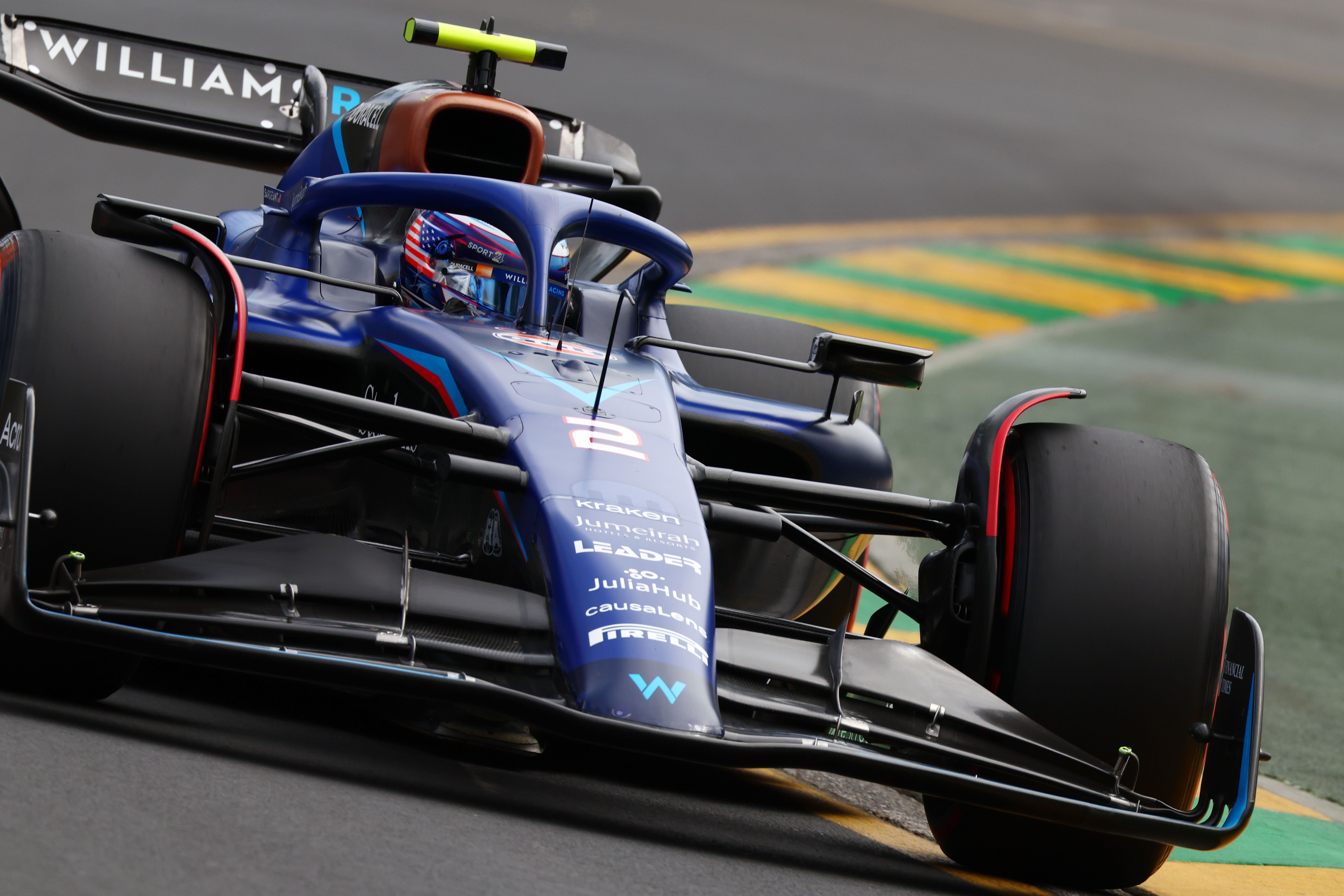 The last hour of running begins in FP3.