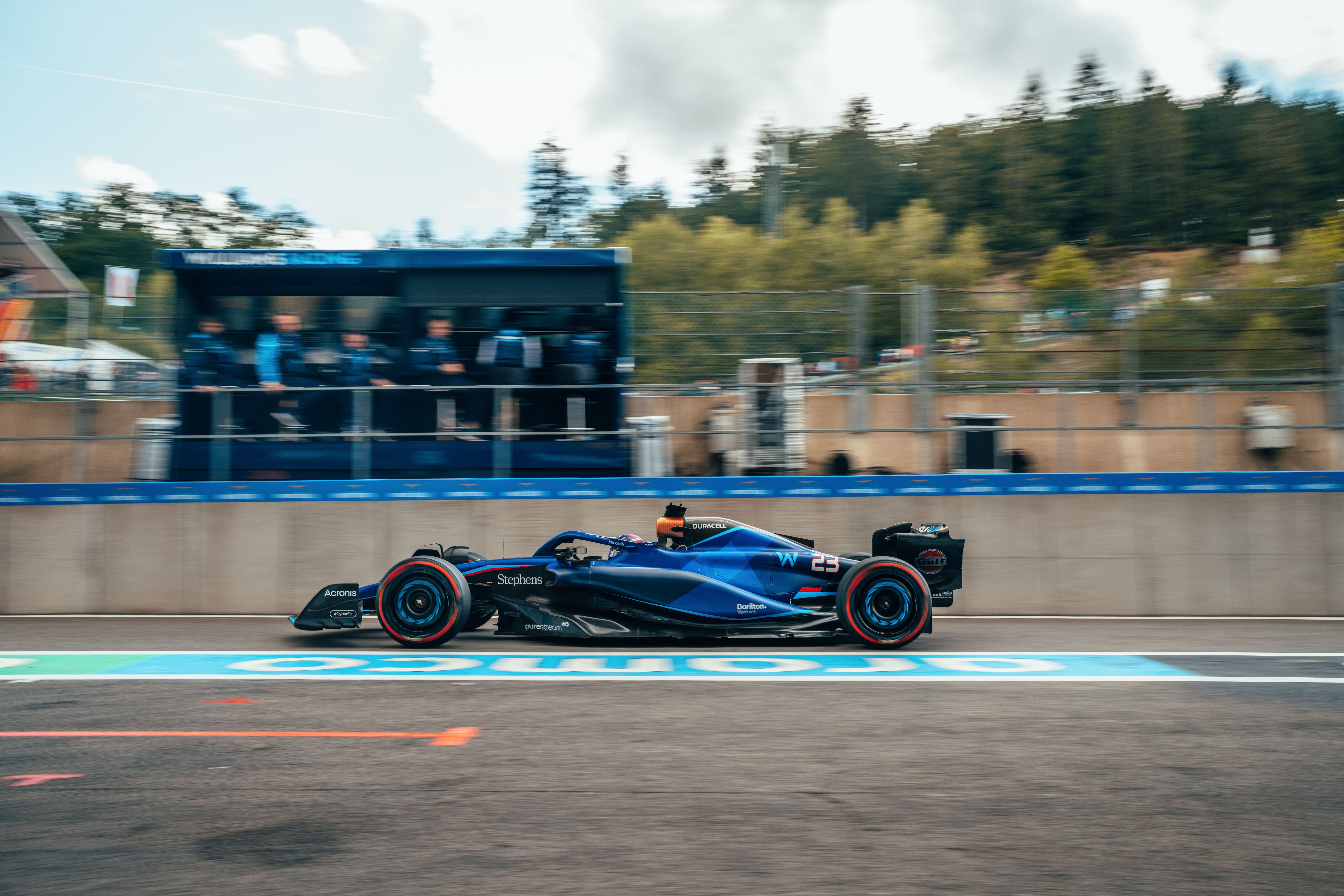 Spa-Francorchamps: the only place you’ll see cars driving the wrong way in the pits.
