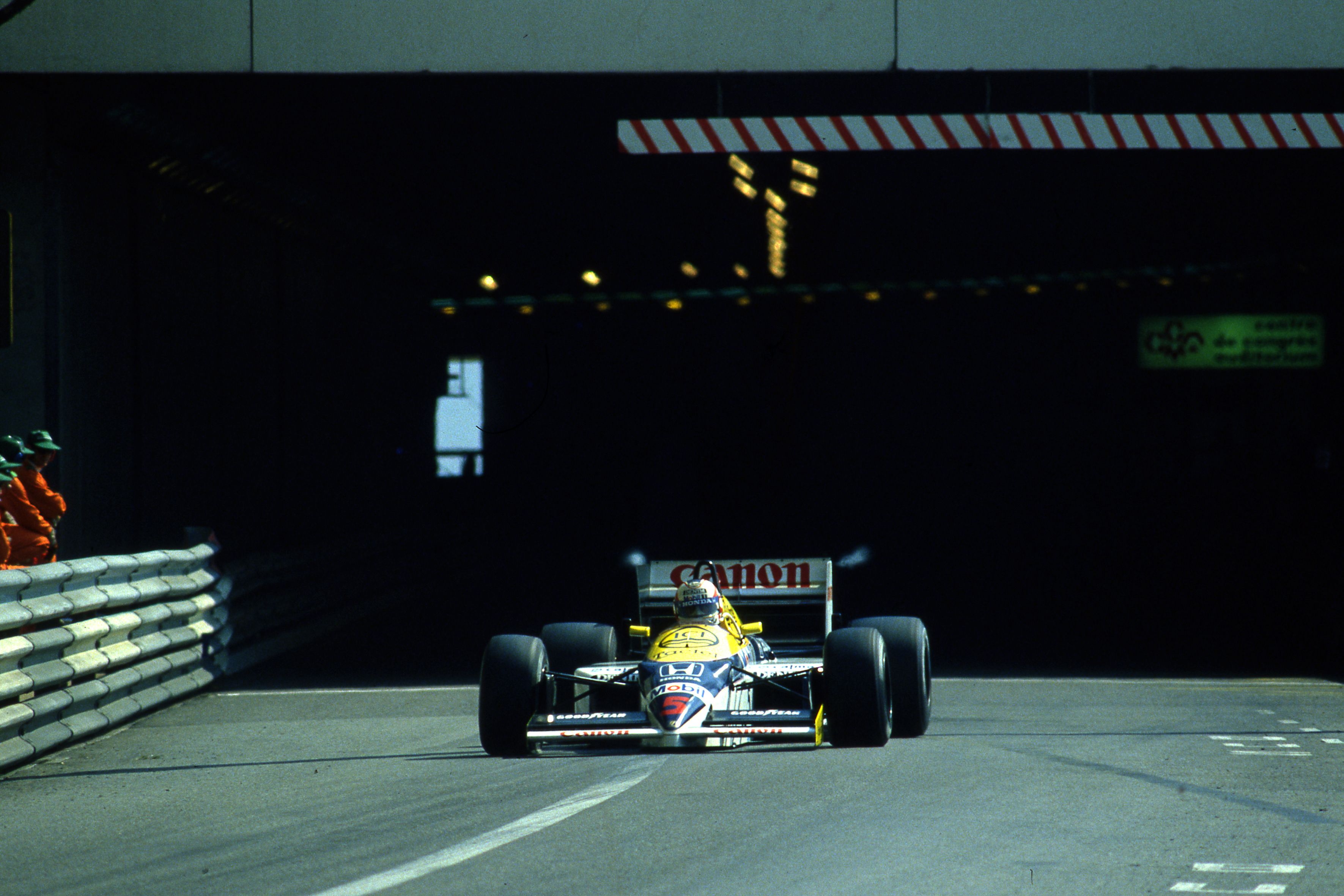 Nigel Mansell emerges from the tunnel in ‘86.