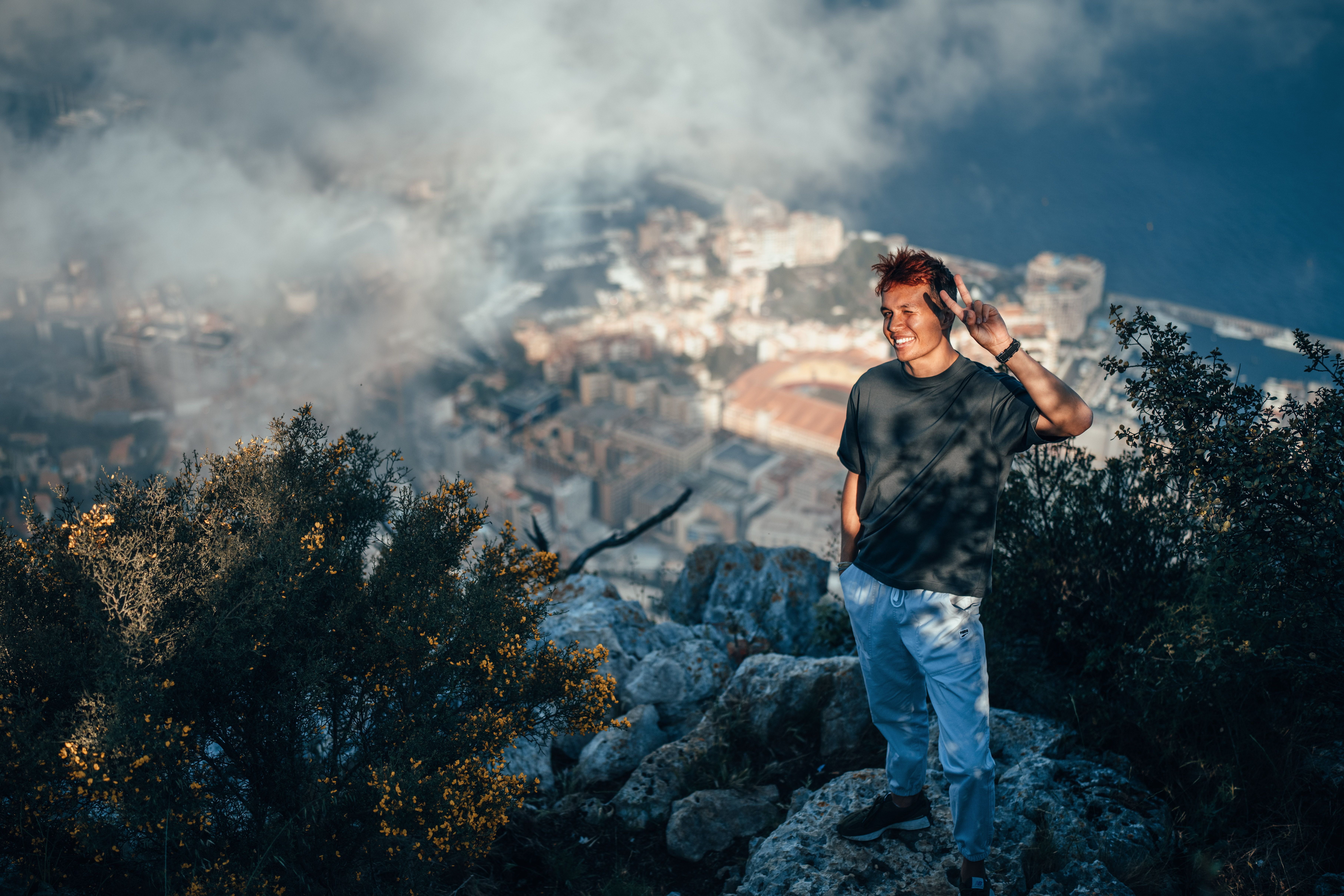 Hitting the signature pose high above Monte Carlo.